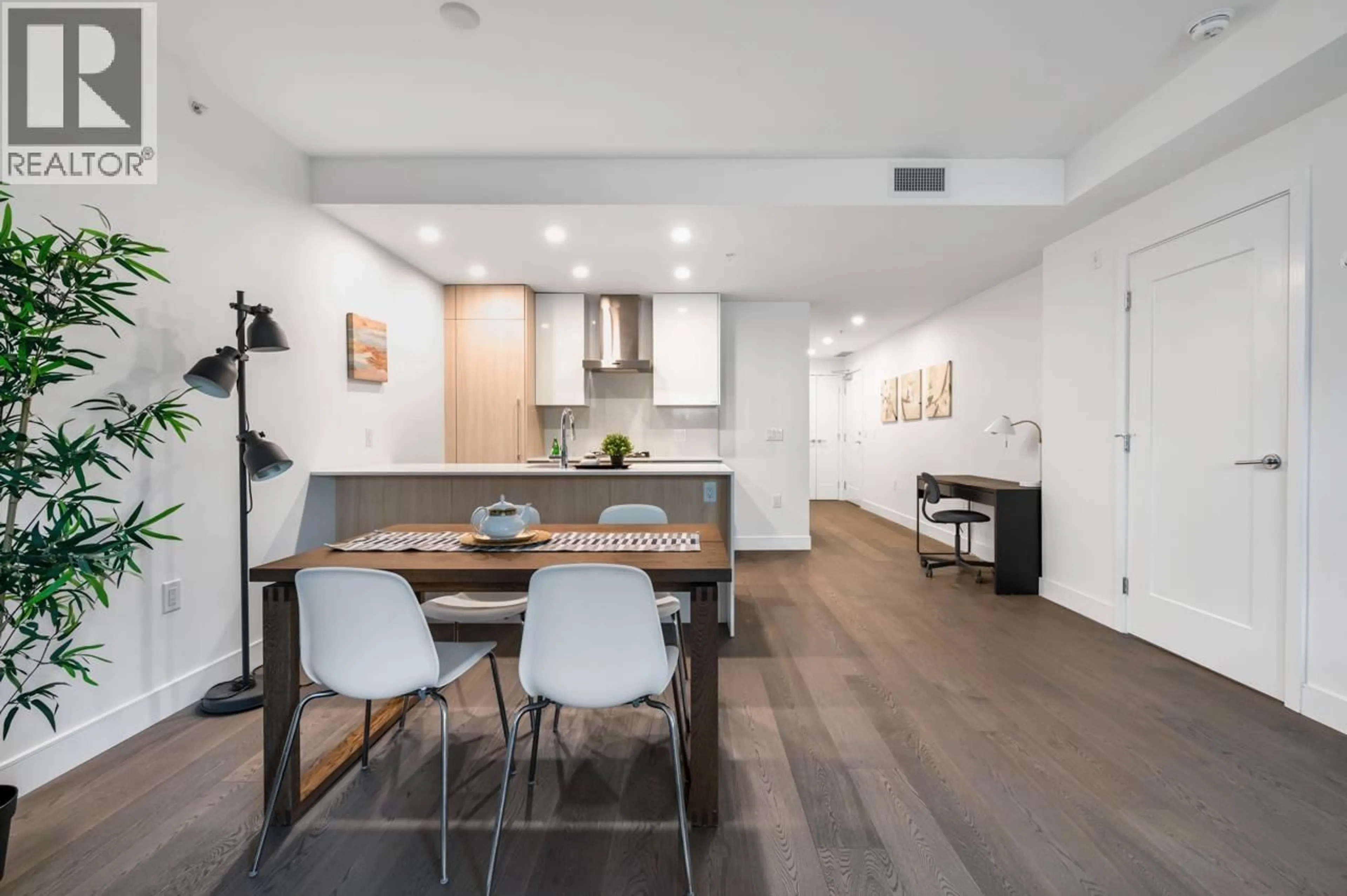 Open concept kitchen, unknown for 103 - 477 59TH AVENUE, Vancouver British Columbia V5X1X4