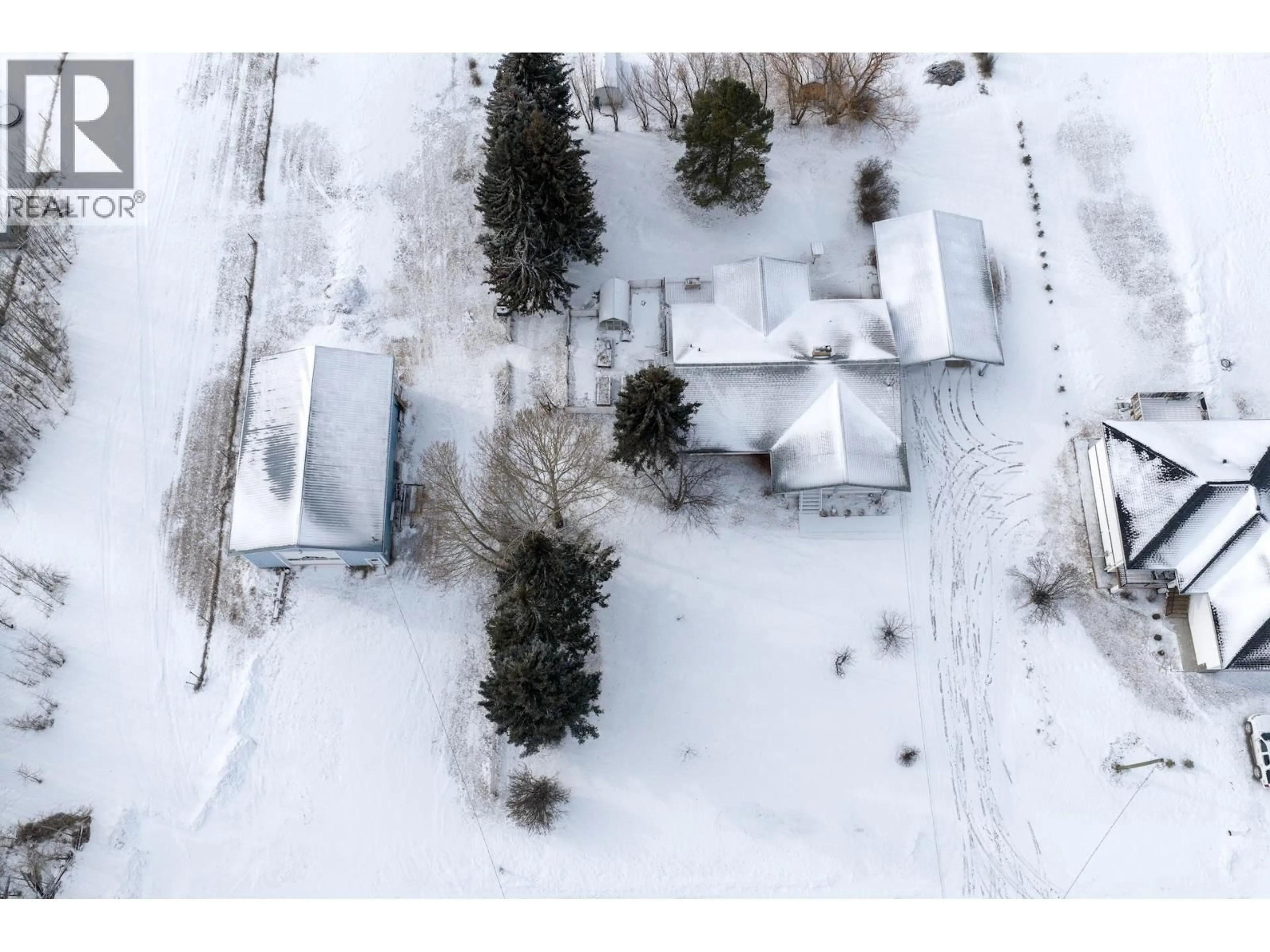 A pic from outside/outdoor area/front of a property/back of a property/a pic from drone, street for 3525 NORTHSIDE ROAD, Vanderhoof British Columbia V0J3A2