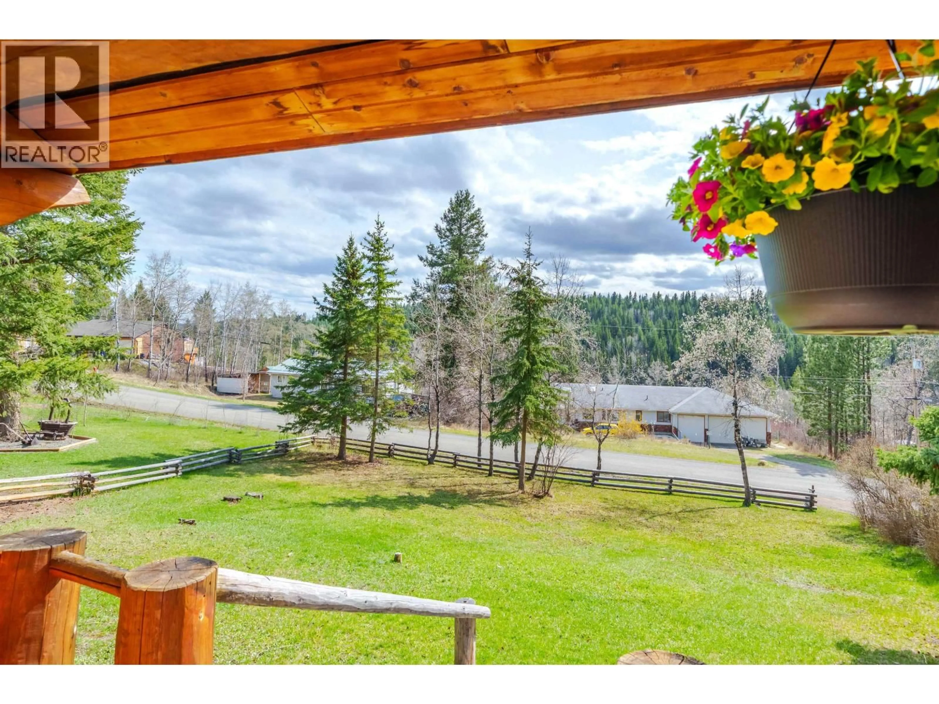 Patio, water/lake/river/ocean view for 5172 KALLUM DRIVE, 108 Mile Ranch British Columbia V0K2Z0
