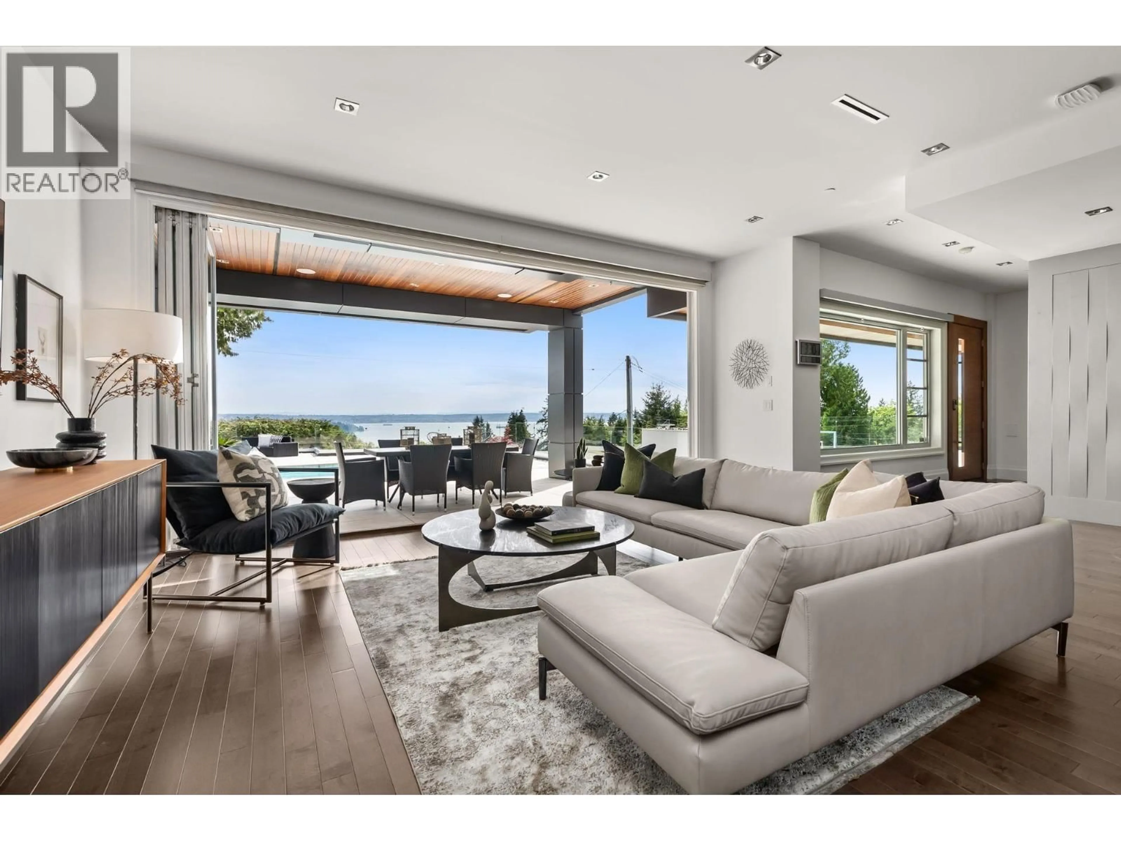 Living room with furniture, unknown for 1265 QUEENS AVENUE, West Vancouver British Columbia V7S2K4