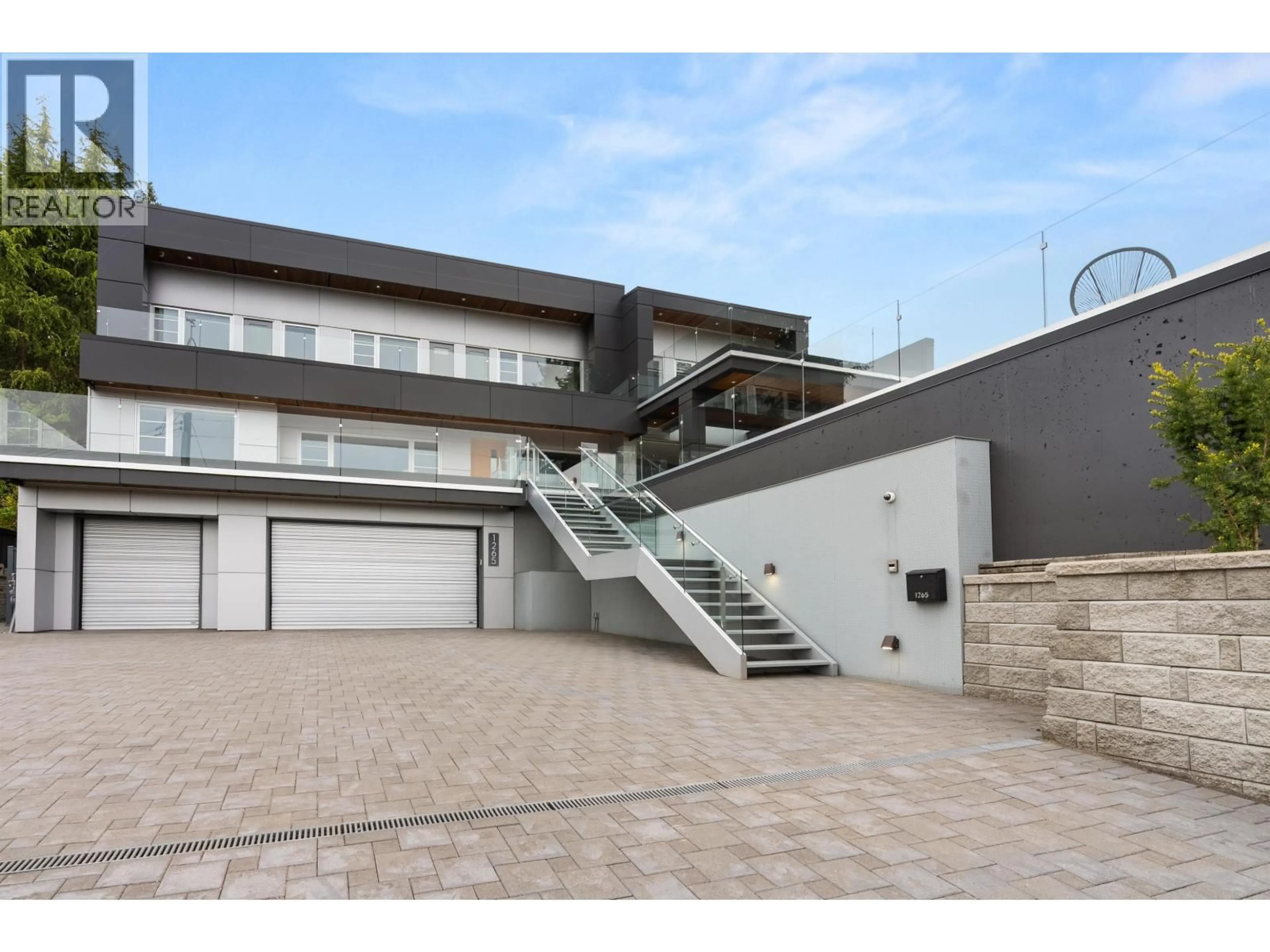 Unknown for 1265 QUEENS AVENUE, West Vancouver British Columbia V7S2K4