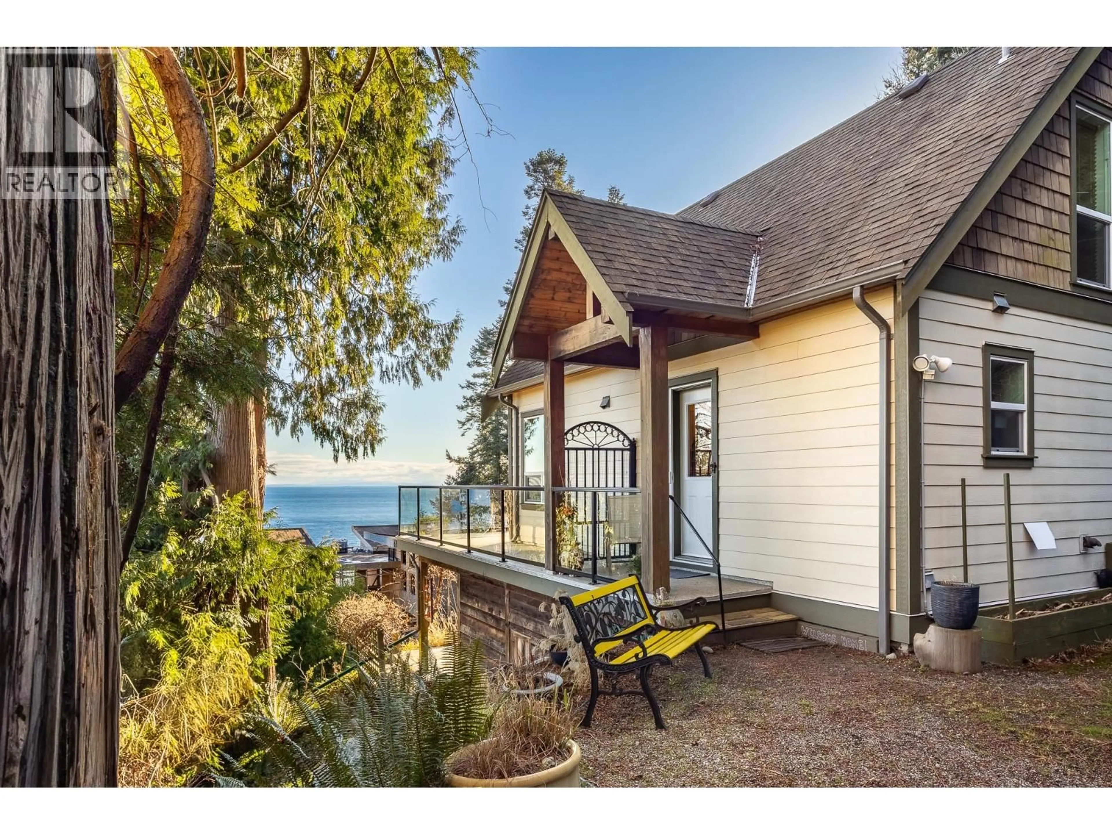 Unknown for 1051 GOWER POINT ROAD, Gibsons British Columbia V0N1V3