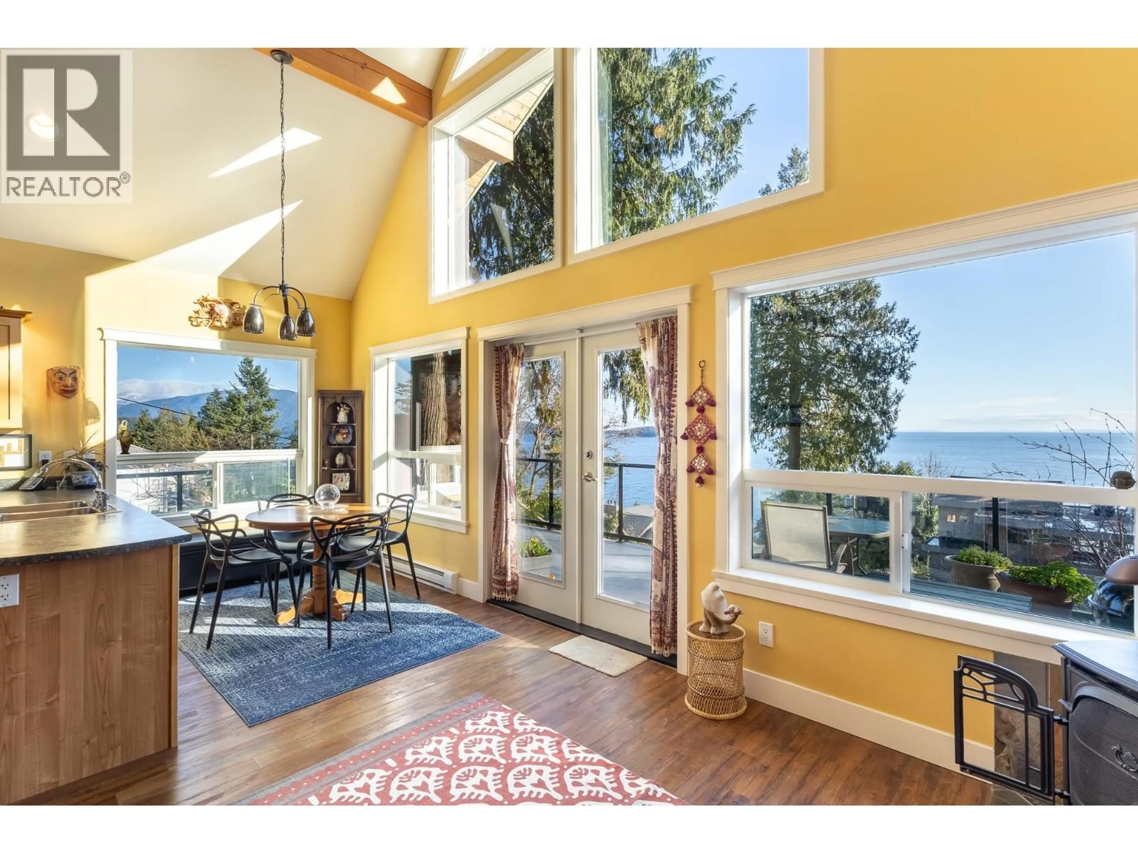 Unknown for 1051 GOWER POINT ROAD, Gibsons British Columbia V0N1V3