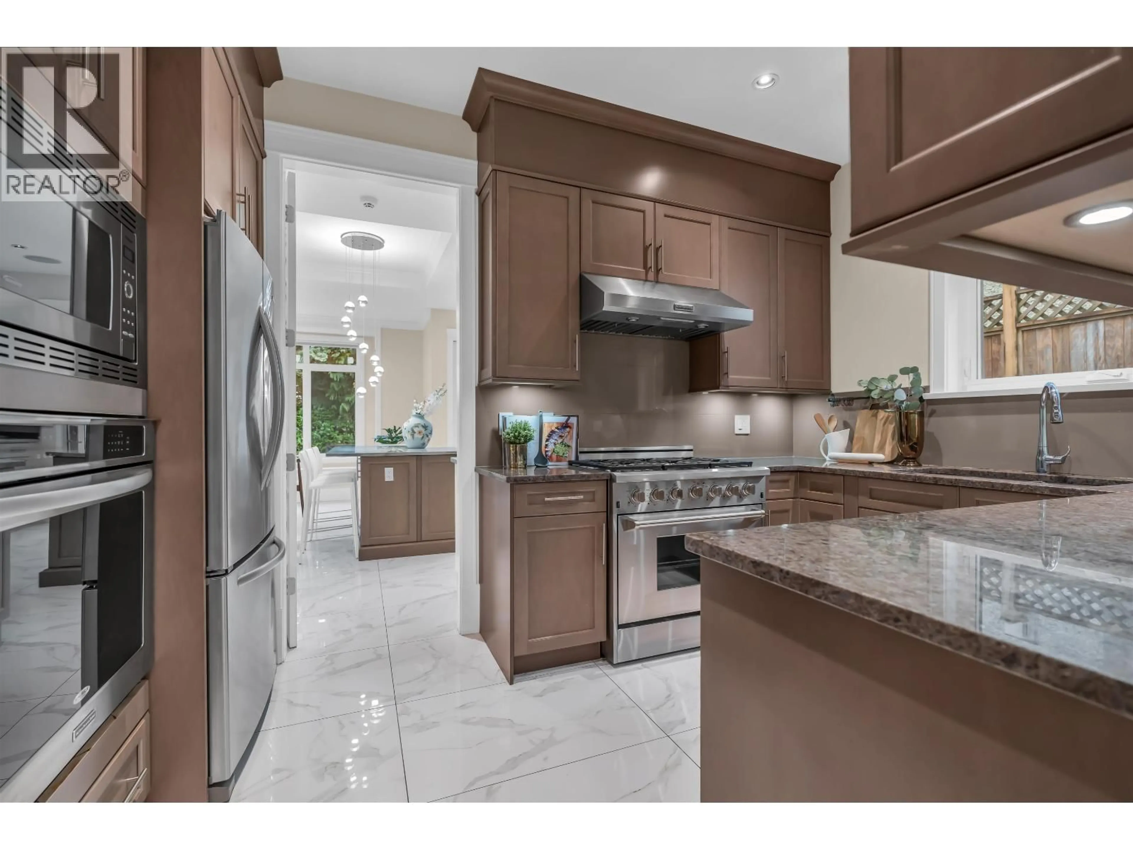 Contemporary kitchen, ceramic/tile floor for 8168 HUNTER STREET, Burnaby British Columbia V5A2B9