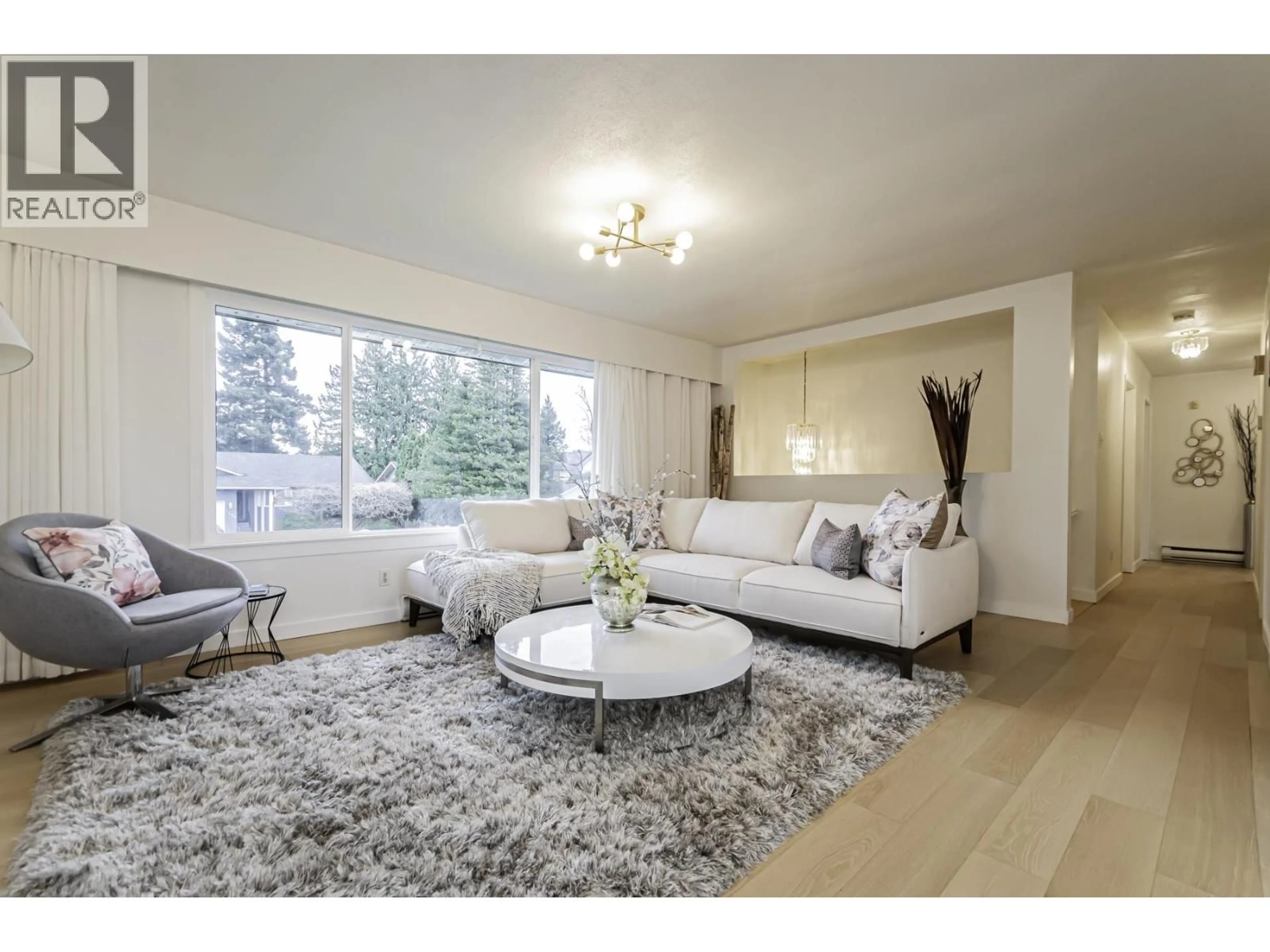 Living room with furniture, unknown for 7111 CAVELIER COURT, Richmond British Columbia V7C4J7