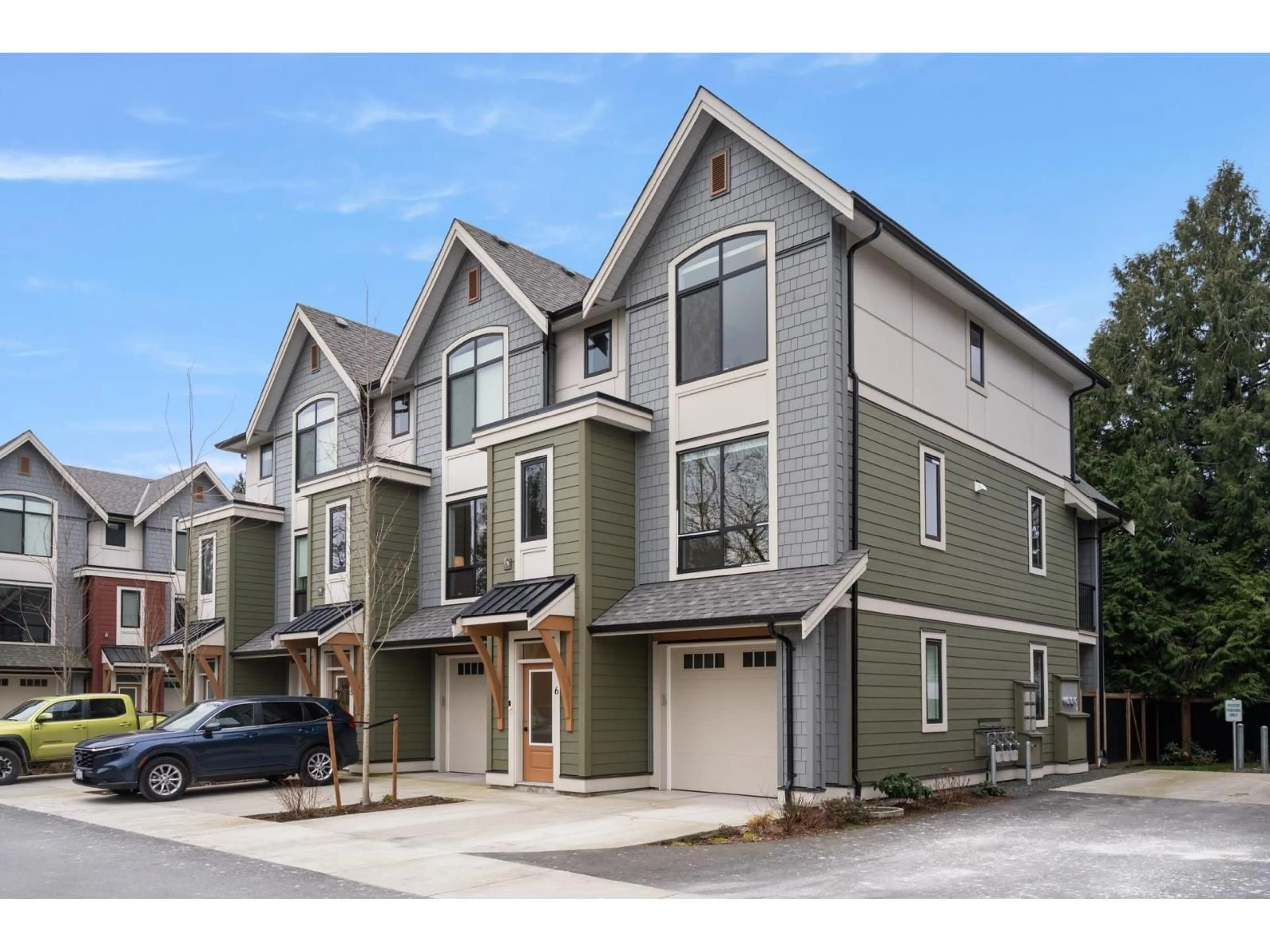 Unknown for 6 - 46339 HOPE RIVER ROAD, Chilliwack British Columbia V2P3P4