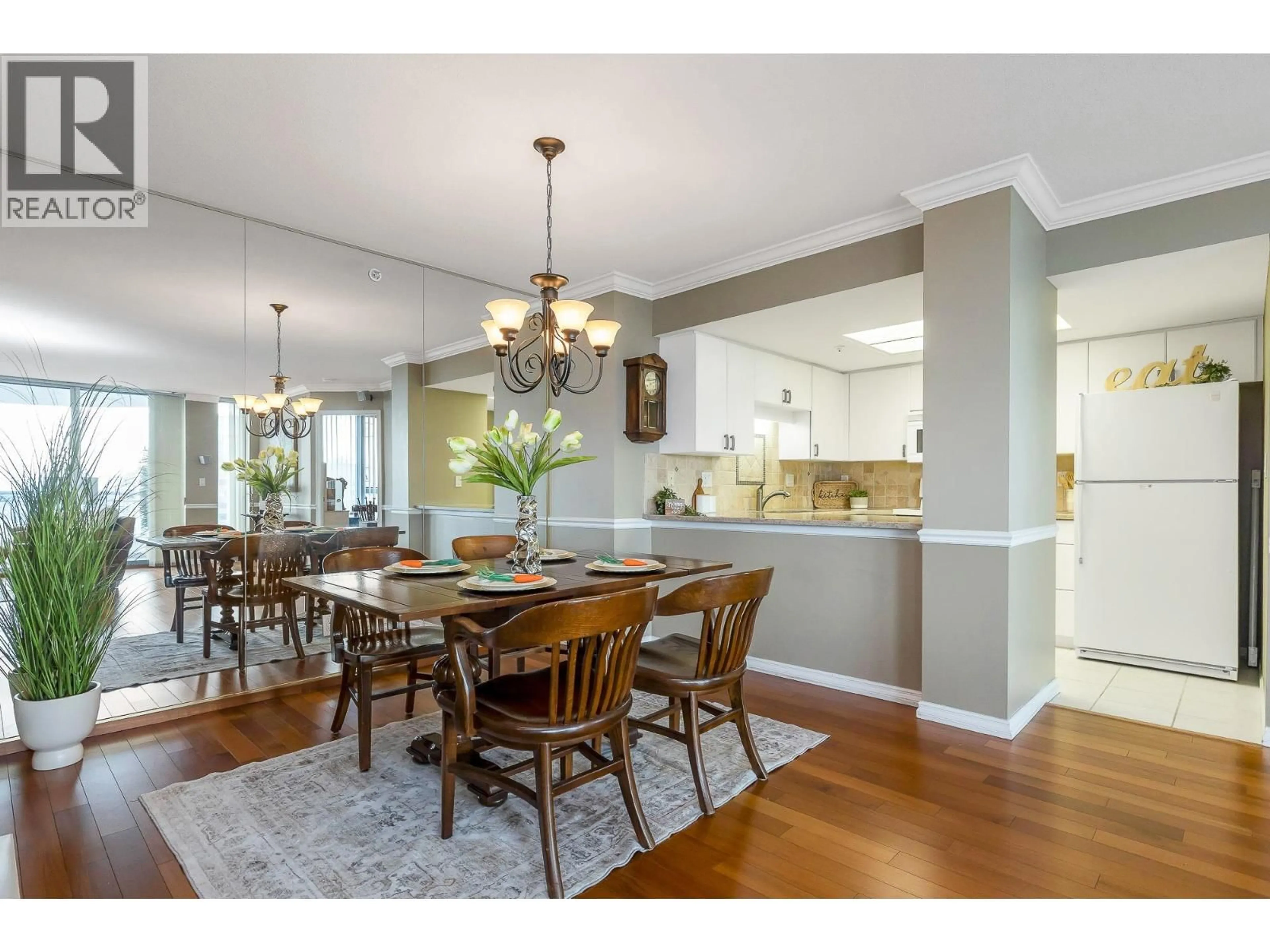 Dining room, wood/laminate floor for 1904 - 719 PRINCESS STREET, New Westminster British Columbia V3M6T9