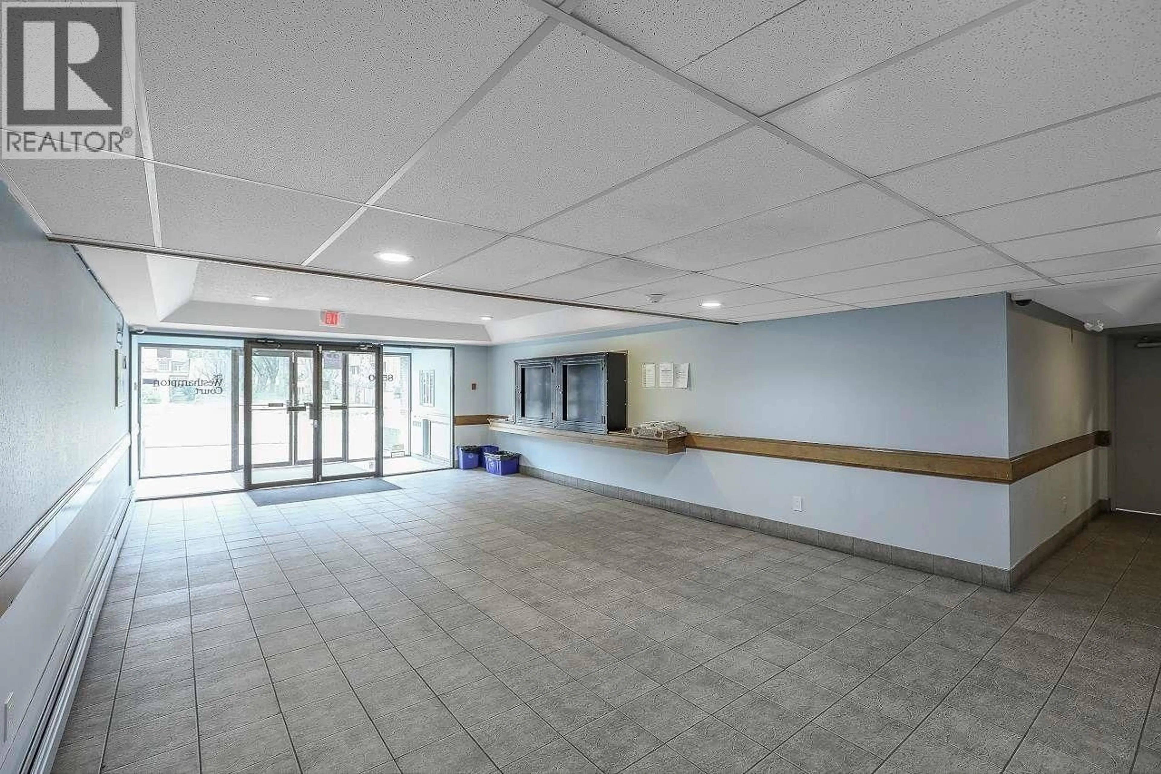 Indoor foyer for 143 - 8500 ACKROYD ROAD, Richmond British Columbia V6X3H8