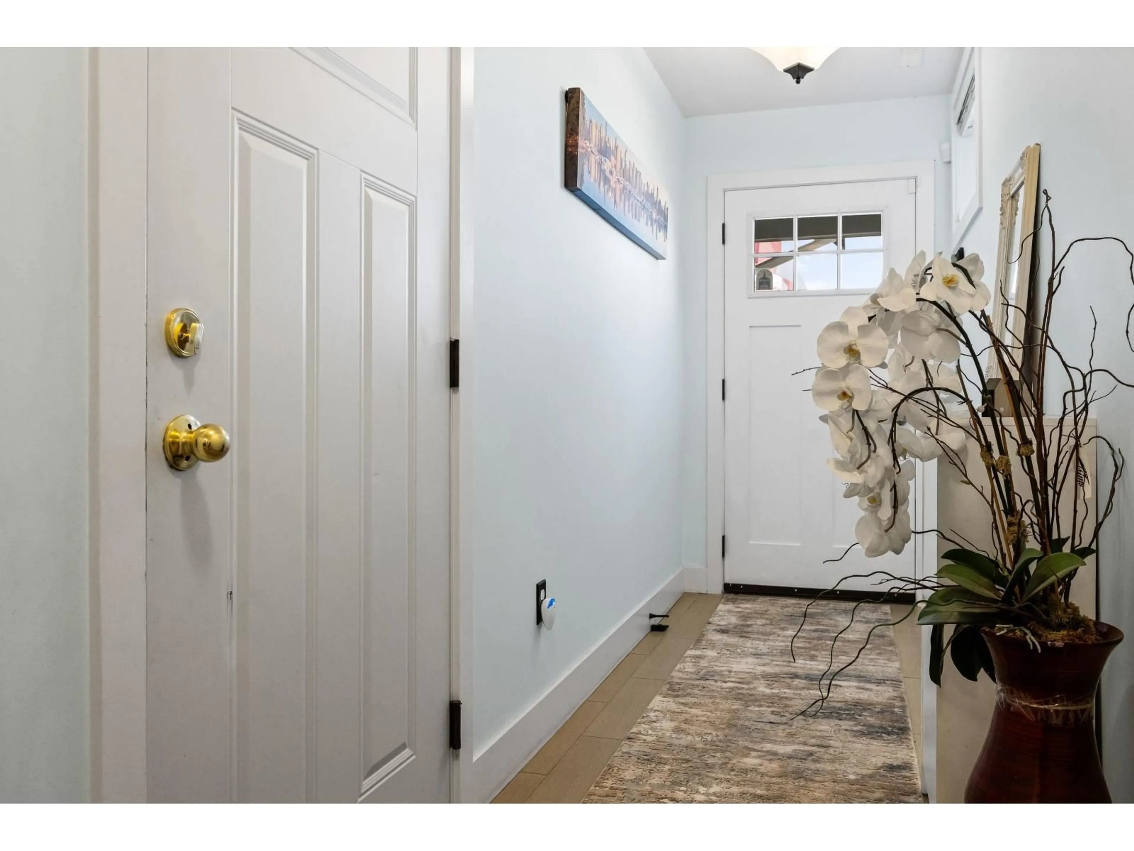 Indoor entryway for 2 - 5257 MARKEL DRIVE, Chilliwack British Columbia V2R5R9
