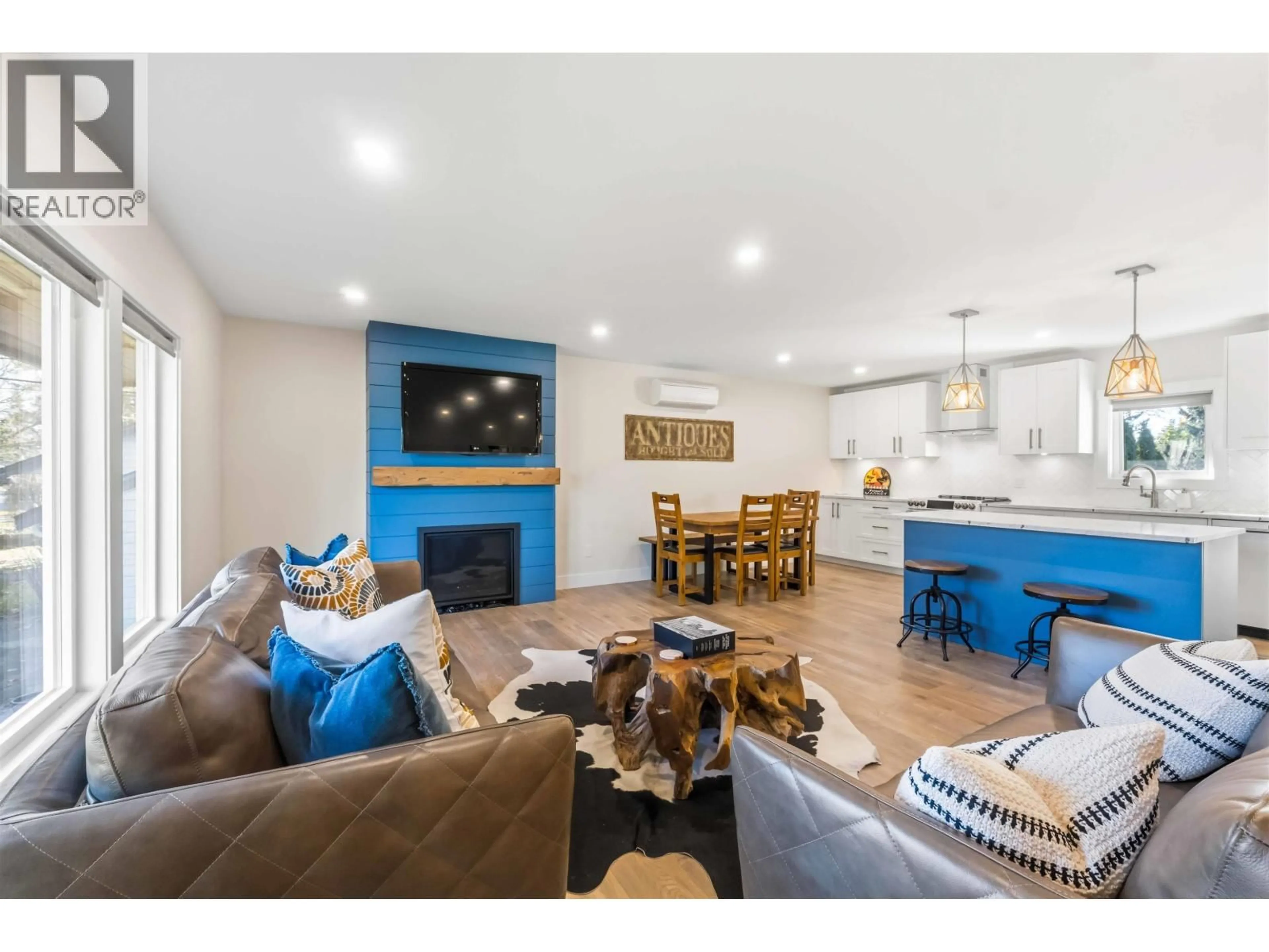 Open concept kitchen, unknown for 11953 221 STREET, Maple Ridge British Columbia V2X5S9