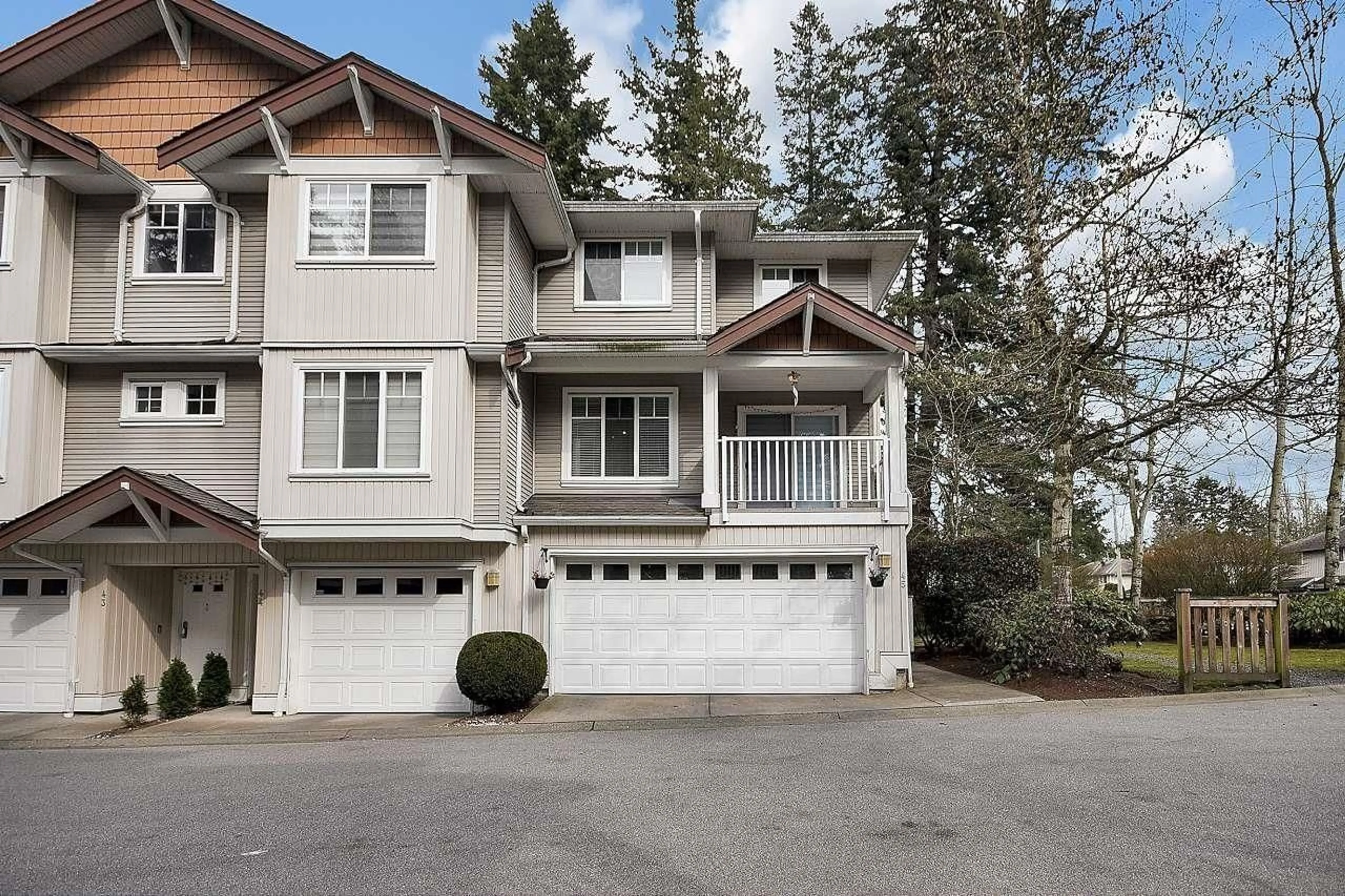 Home with vinyl exterior material, street for 45 - 12711 64 AVENUE, Surrey British Columbia V3W1X1