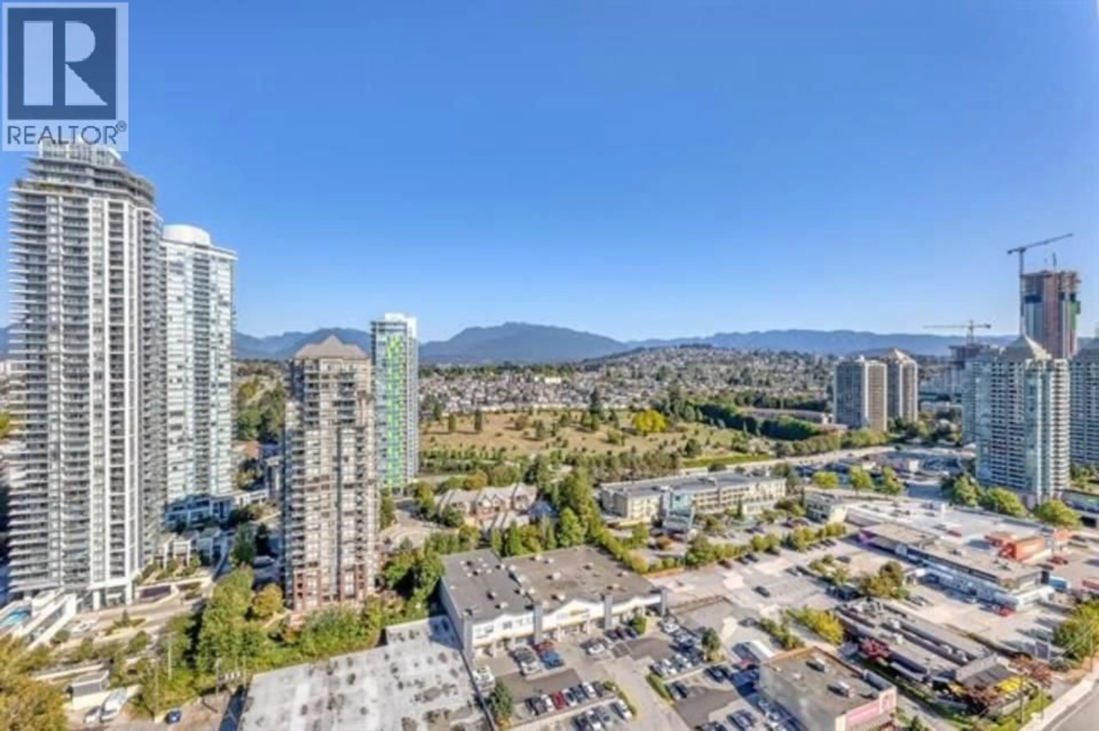A pic from outside/outdoor area/front of a property/back of a property/a pic from drone, city buildings view from balcony for 5111 - 2108 GILMORE AVENUE, Burnaby British Columbia V5C0N8