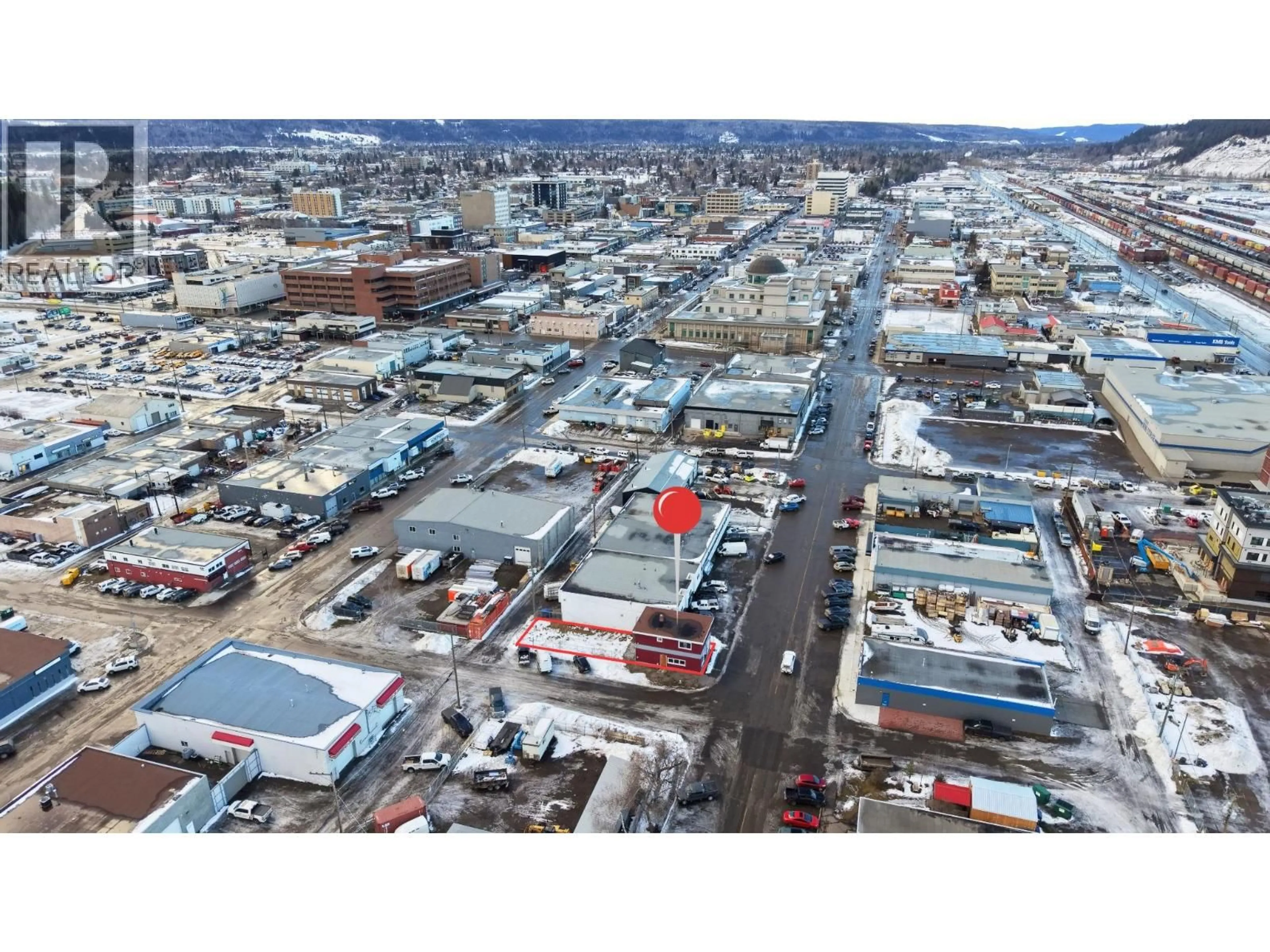 A pic from outside/outdoor area/front of a property/back of a property/a pic from drone, street for 825 2ND AVENUE, Prince George British Columbia V2L3A6