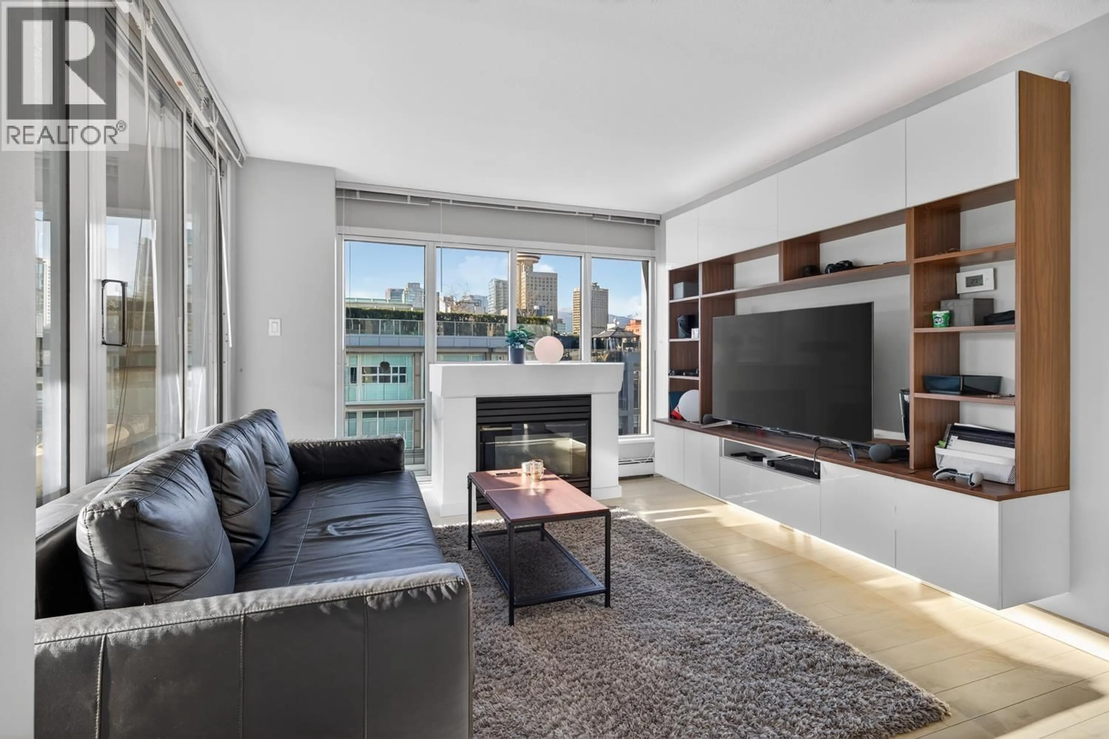 Living room with furniture, unknown for 1201 - 183 KEEFER PLACE, Vancouver British Columbia V6B6B9