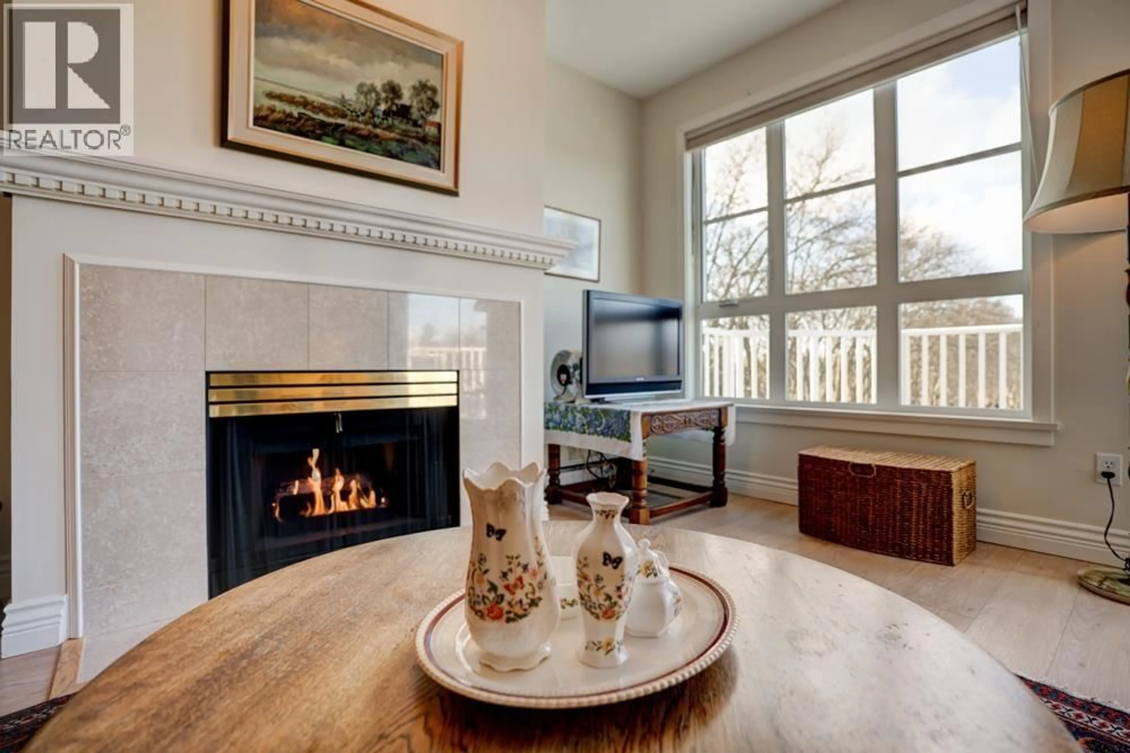 Living room with furniture, unknown for 402 - 3621 26TH AVENUE, Vancouver British Columbia V6S1P2