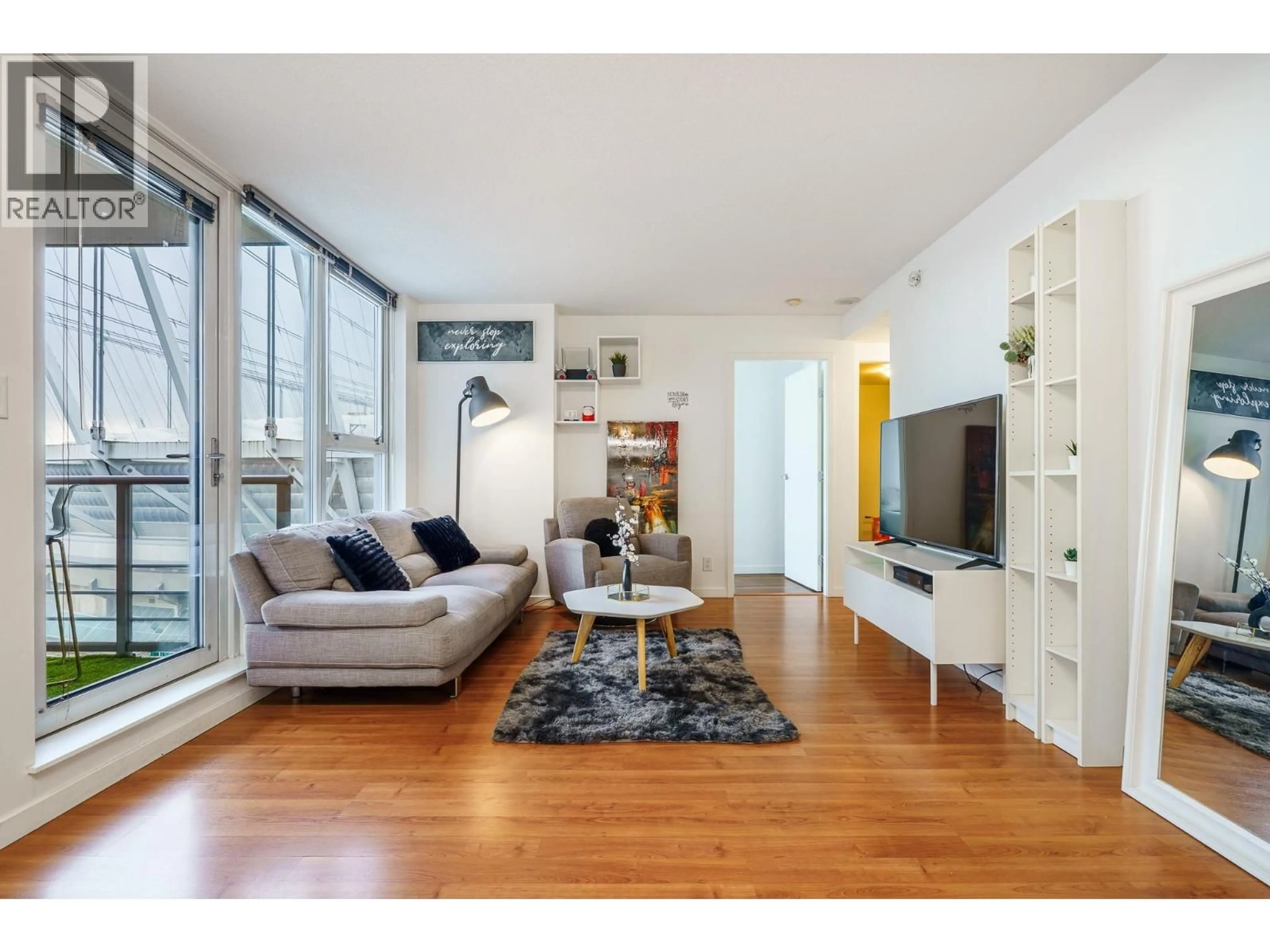 Living room with furniture, wood/laminate floor for 1209 - 111 GEORGIA STREET, Vancouver British Columbia V6B1T8