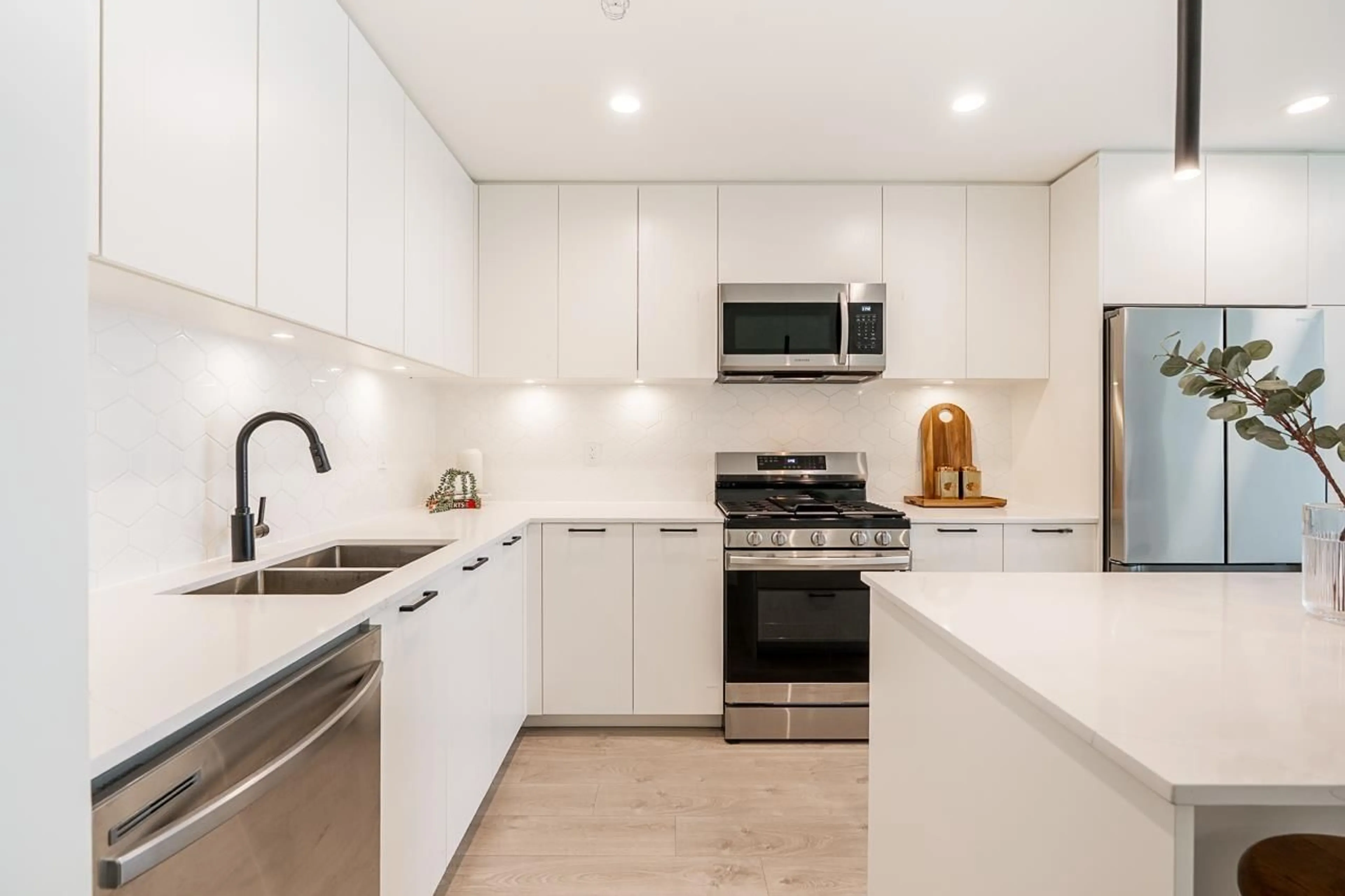 Contemporary kitchen, ceramic/tile floor for G408 - 8380 200A STREET, Langley British Columbia V2Y3S5