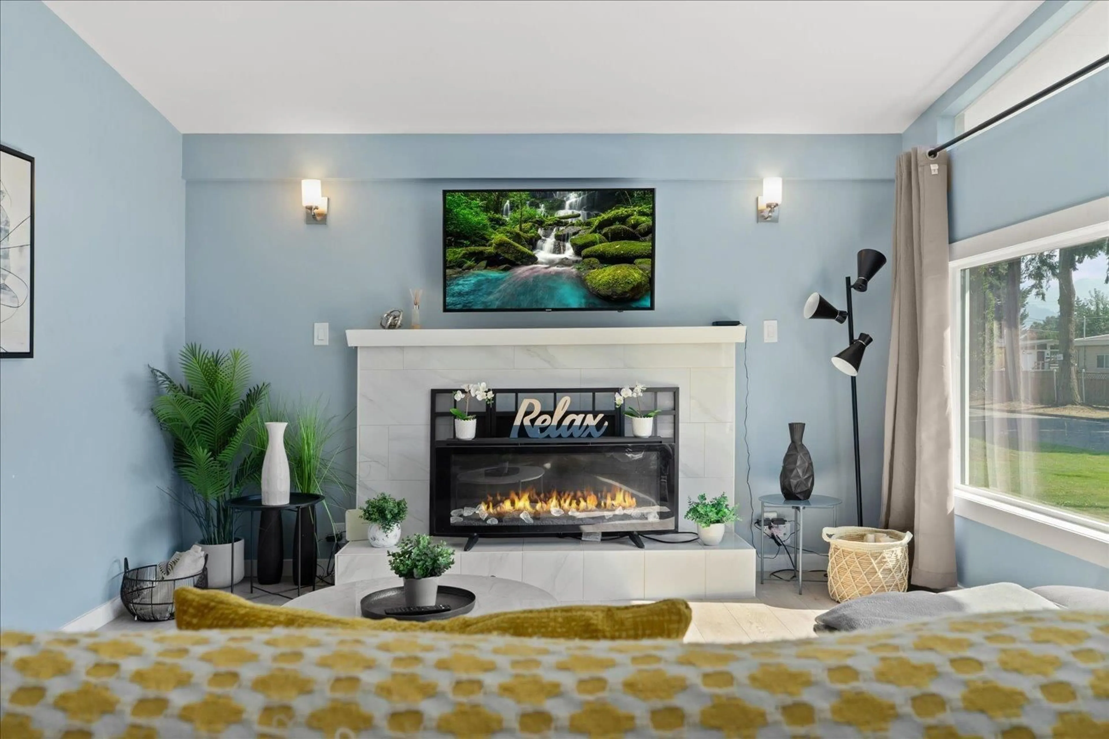 Home theater for 45415 BARTON AVENUE, Chilliwack British Columbia V2P1L1