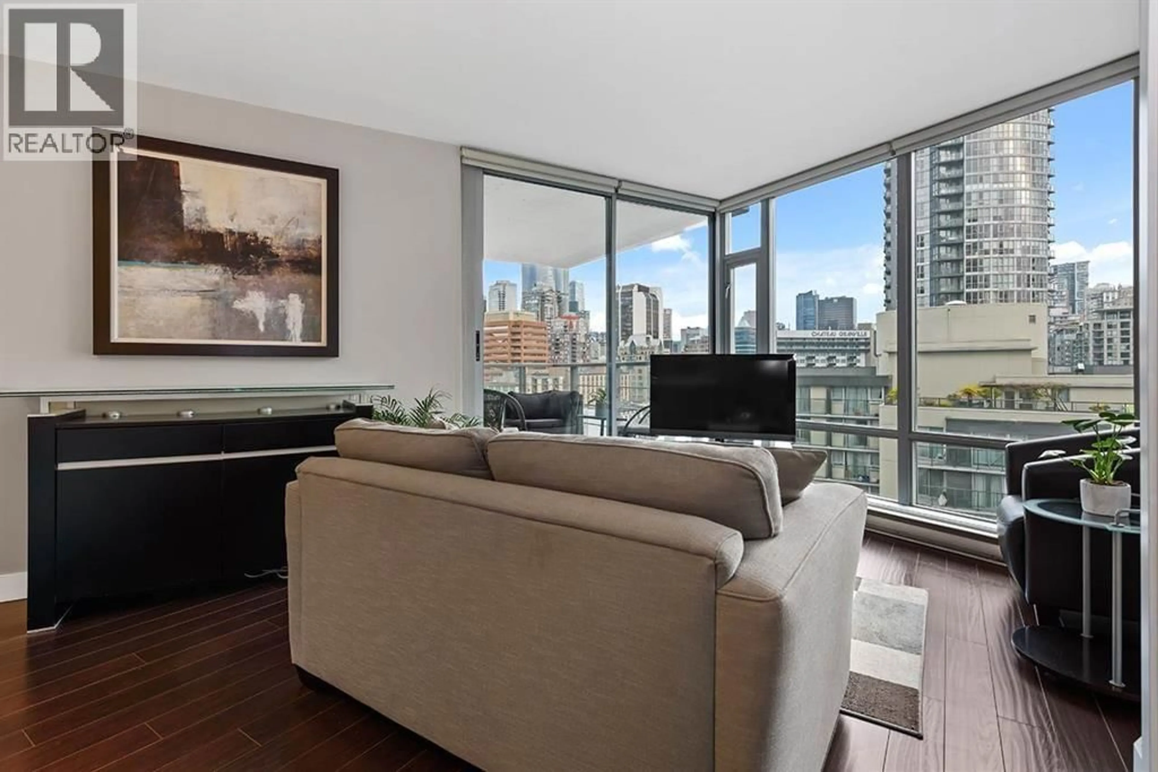 Living room with furniture, unknown for 1508 - 1255 SEYMOUR STREET, Vancouver British Columbia V6B0H1