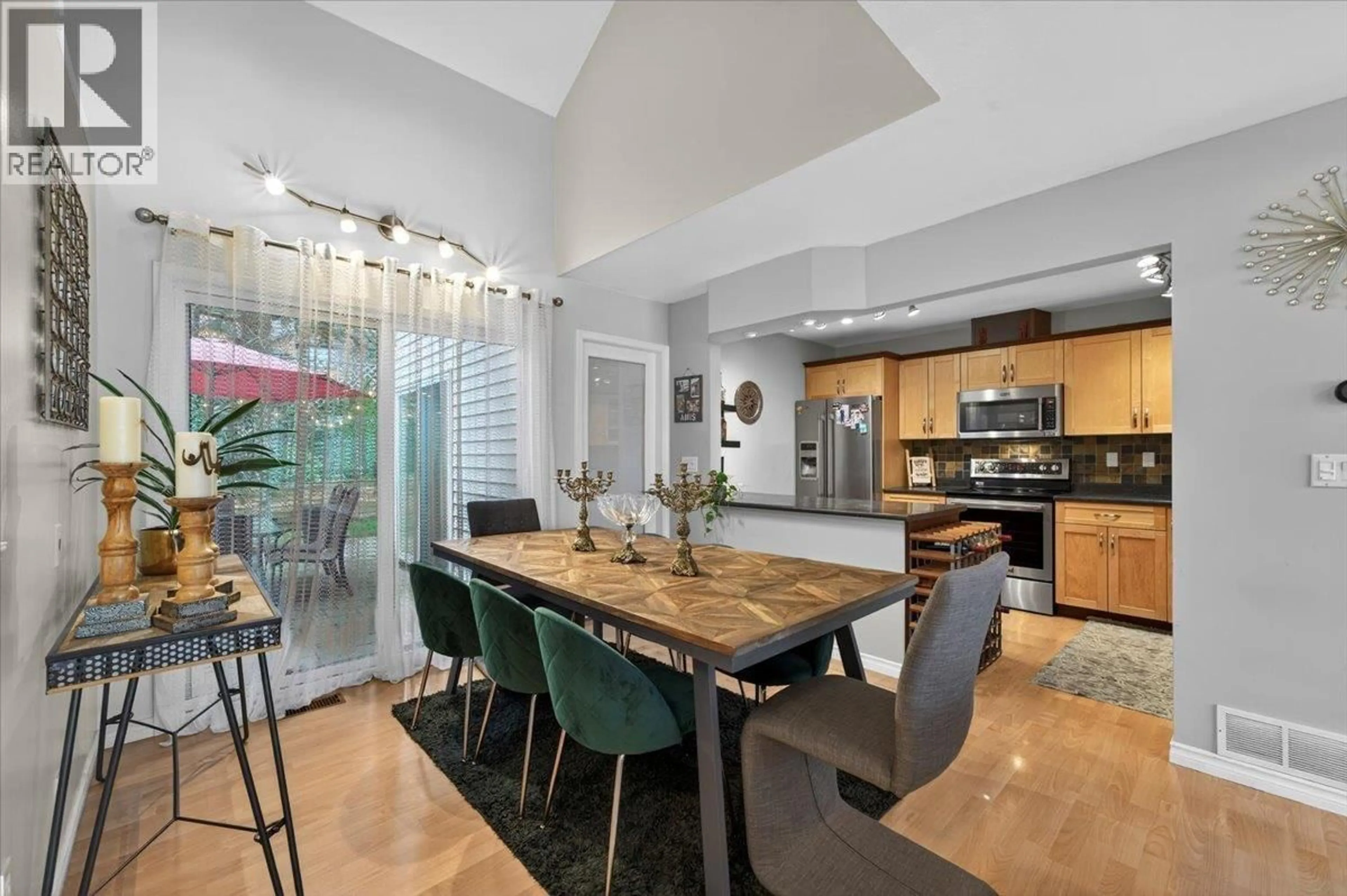 Open concept kitchen, unknown for 203 - 1220 FALCON DRIVE, Coquitlam British Columbia V3E2E5