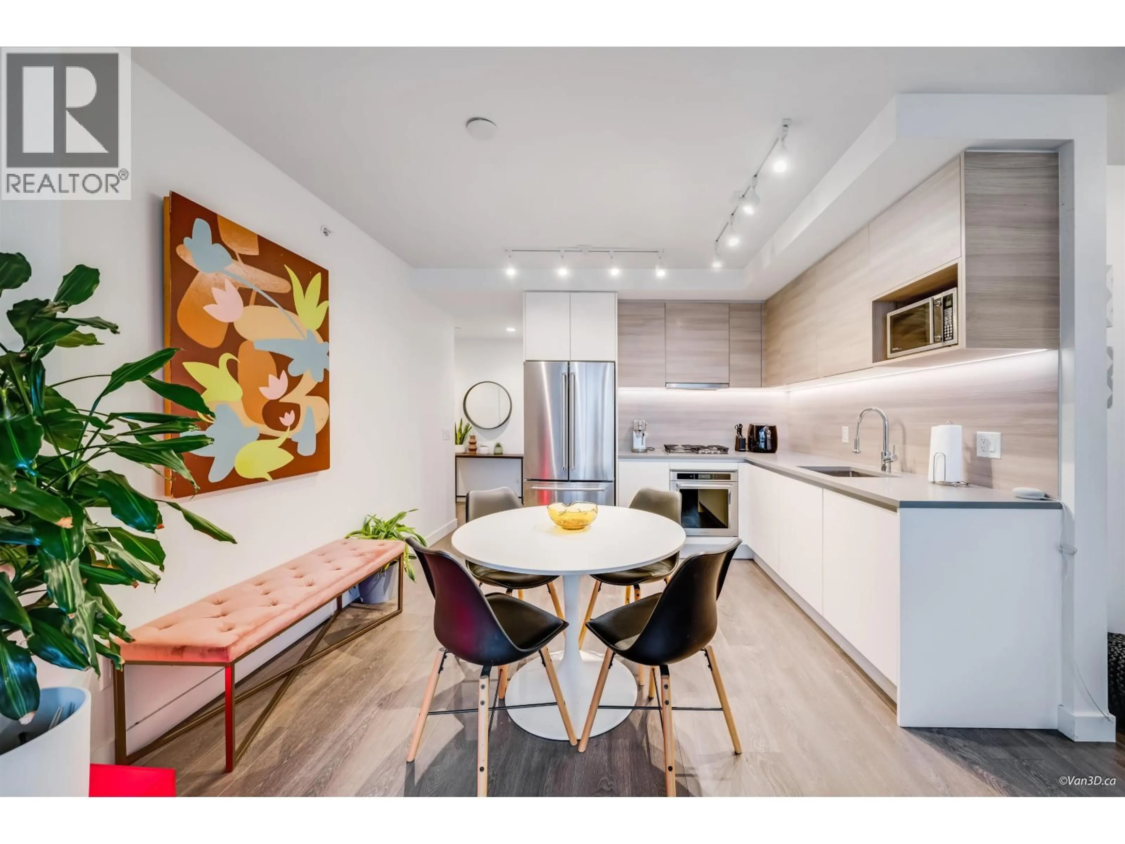 Open concept kitchen, unknown for 1204 - 525 FOSTER AVENUE, Coquitlam British Columbia V3J0H6