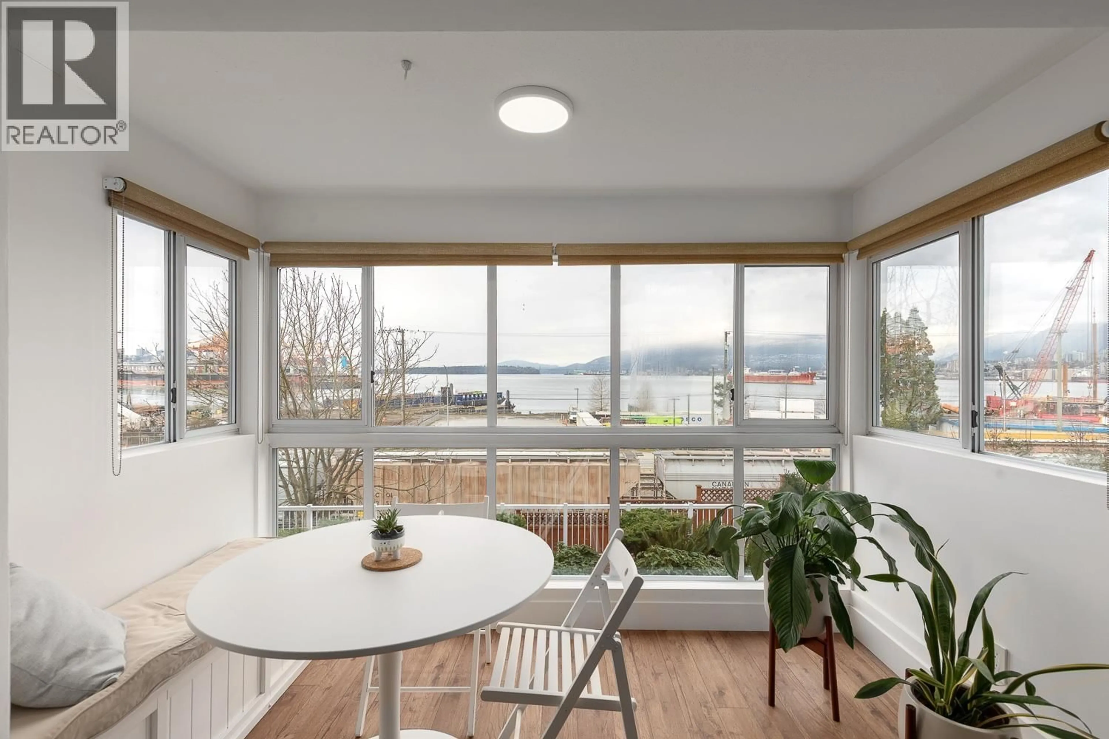 Unknown for 207 - 2211 WALL STREET, Vancouver British Columbia V5L1G4