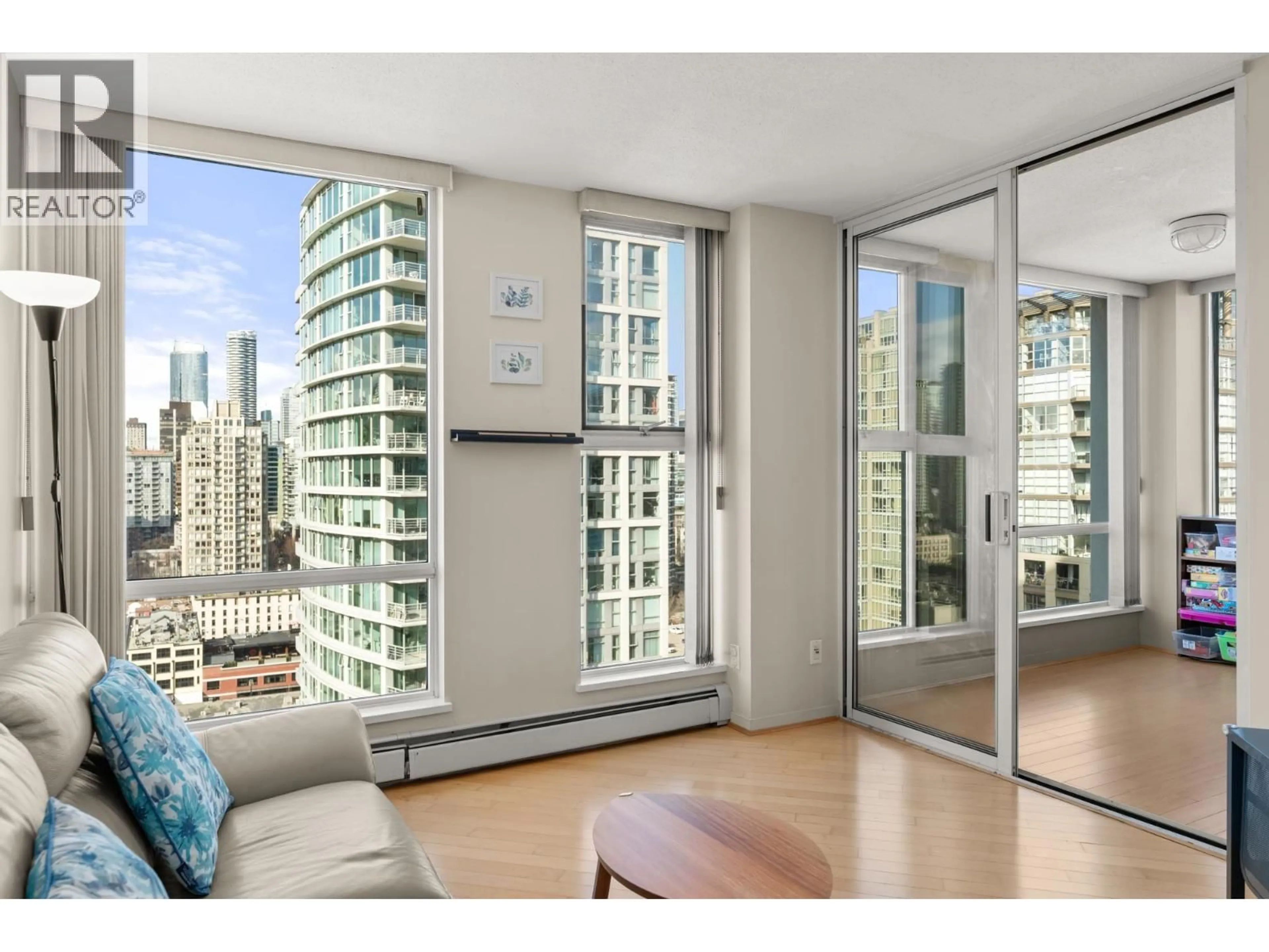 A pic of a room for 2601 - 1009 EXPO BOULEVARD, Vancouver British Columbia V6Z2V9