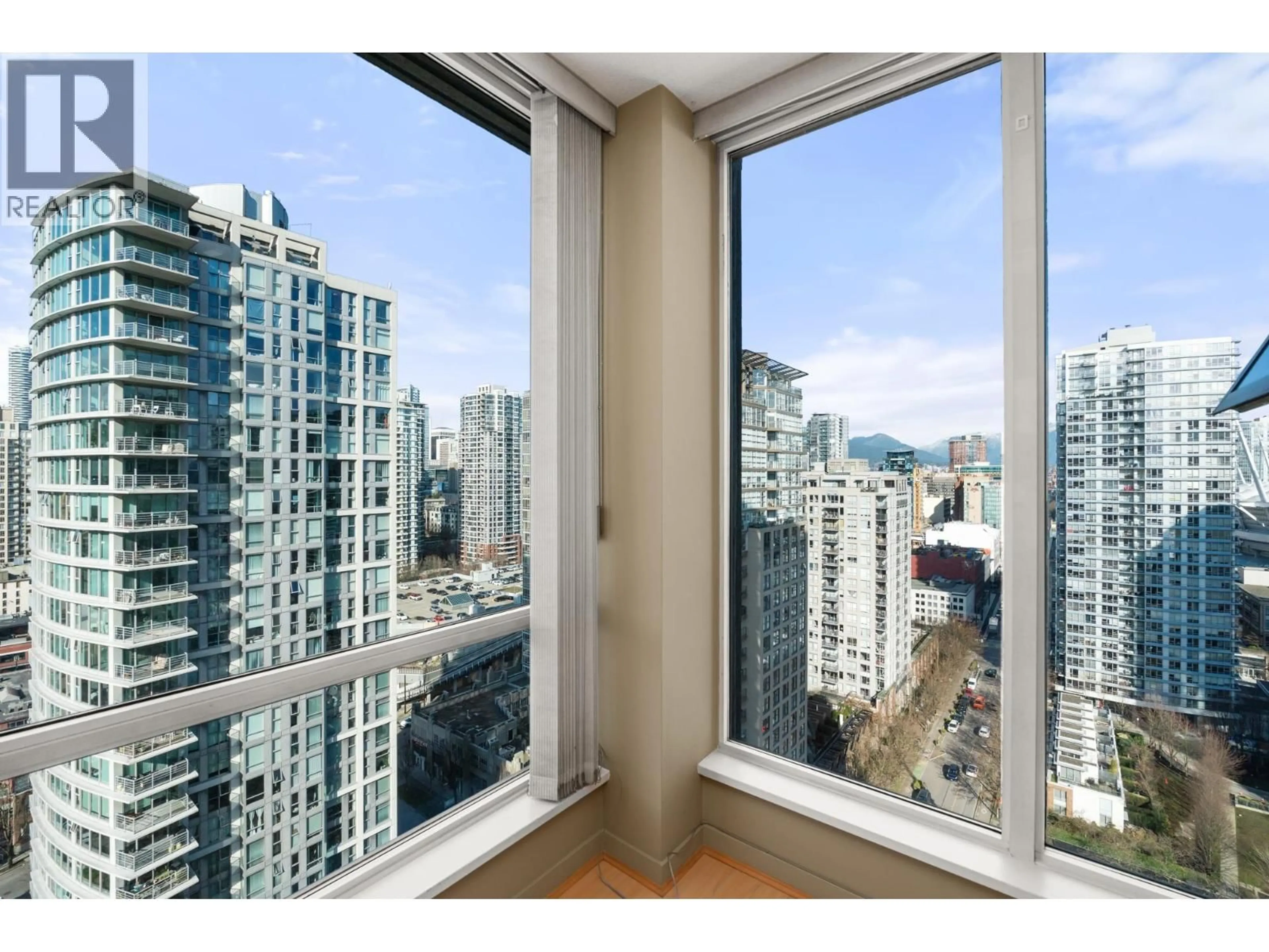 A pic of a room for 2601 - 1009 EXPO BOULEVARD, Vancouver British Columbia V6Z2V9