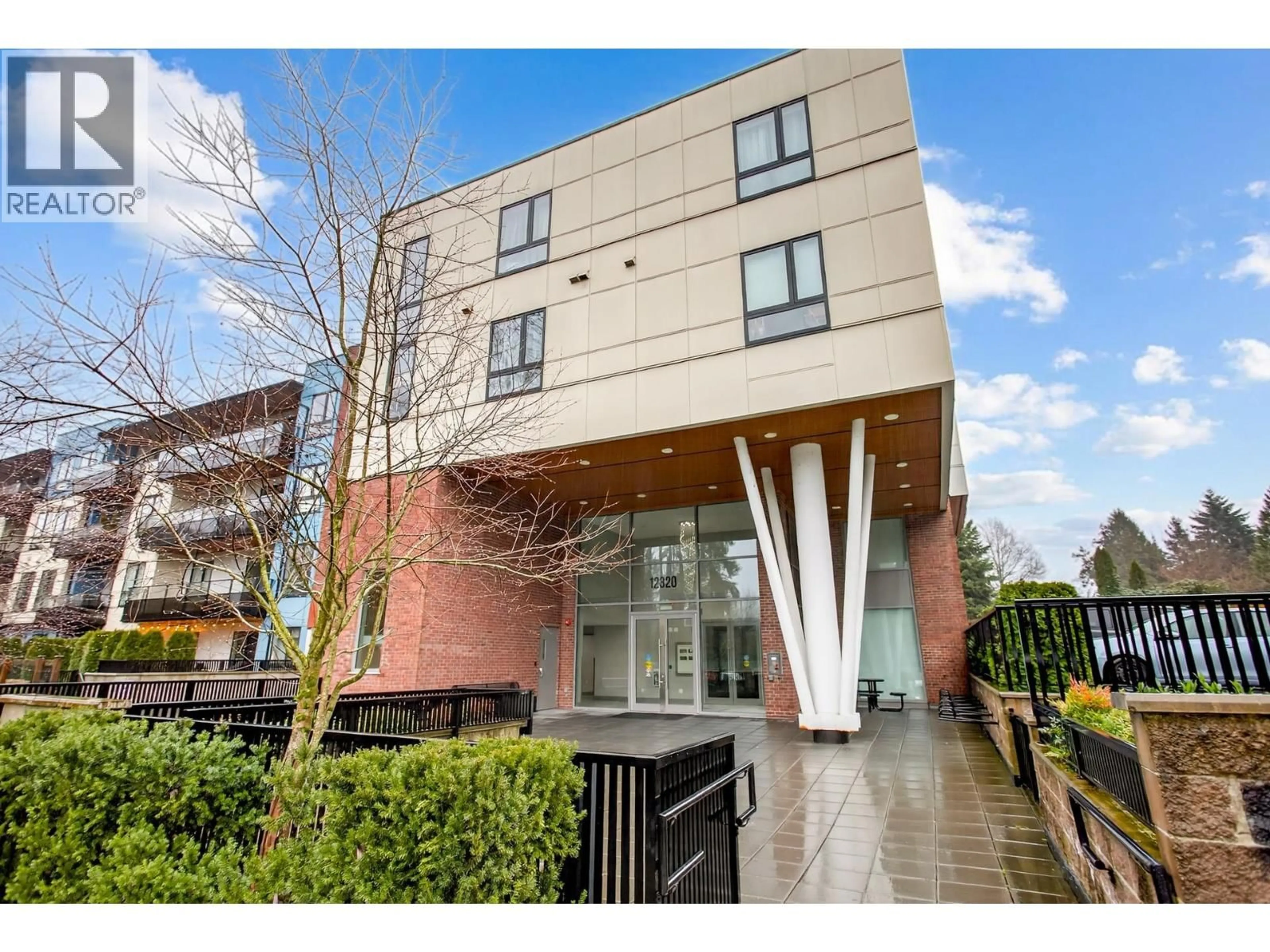 Unknown for 303 - 12320 222 STREET, Maple Ridge British Columbia V2X4K8