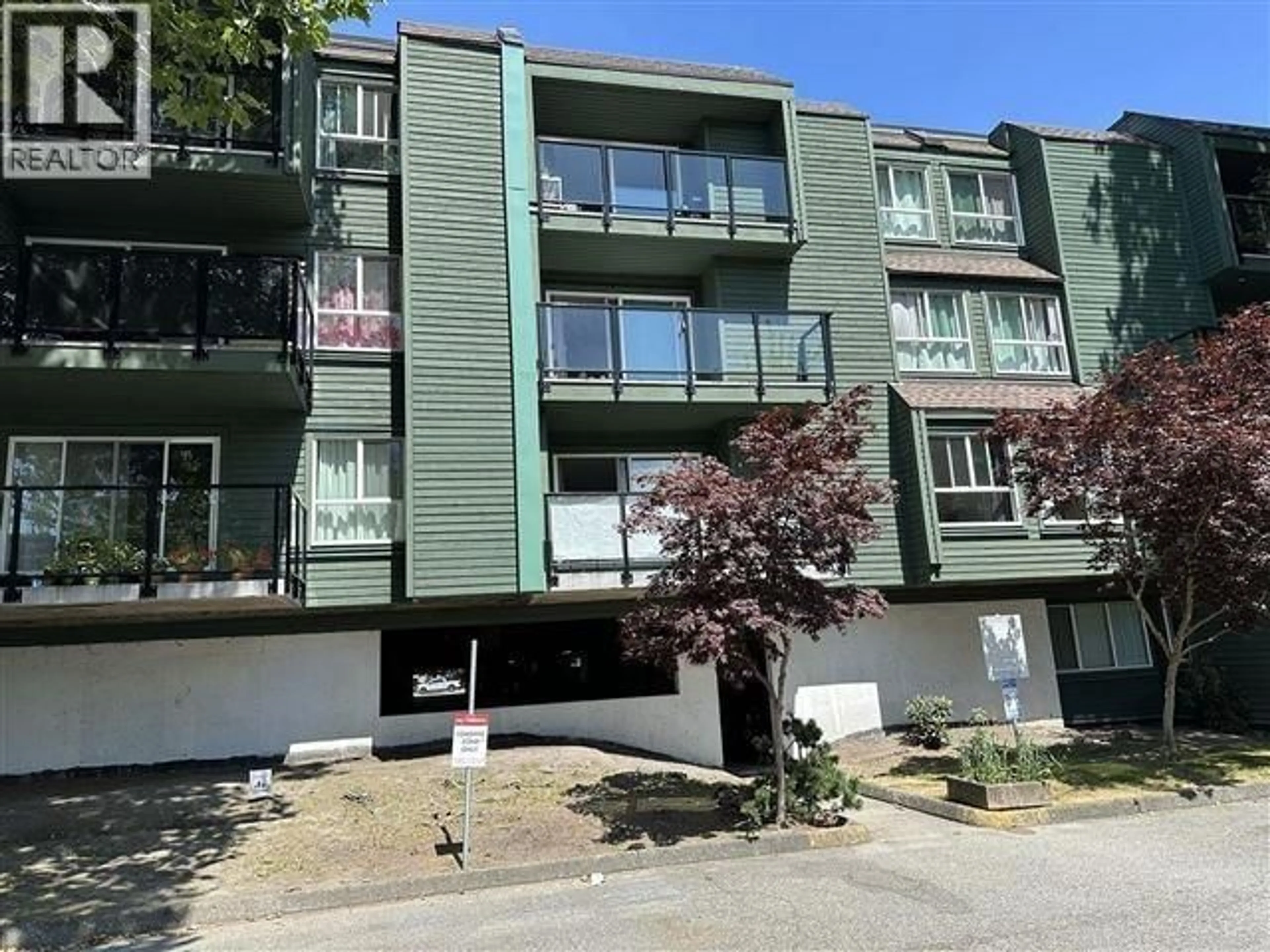 A pic from outside/outdoor area/front of a property/back of a property/a pic from drone, unknown for 103 - 8600 ACKROYD ROAD, Richmond British Columbia V6X3G1