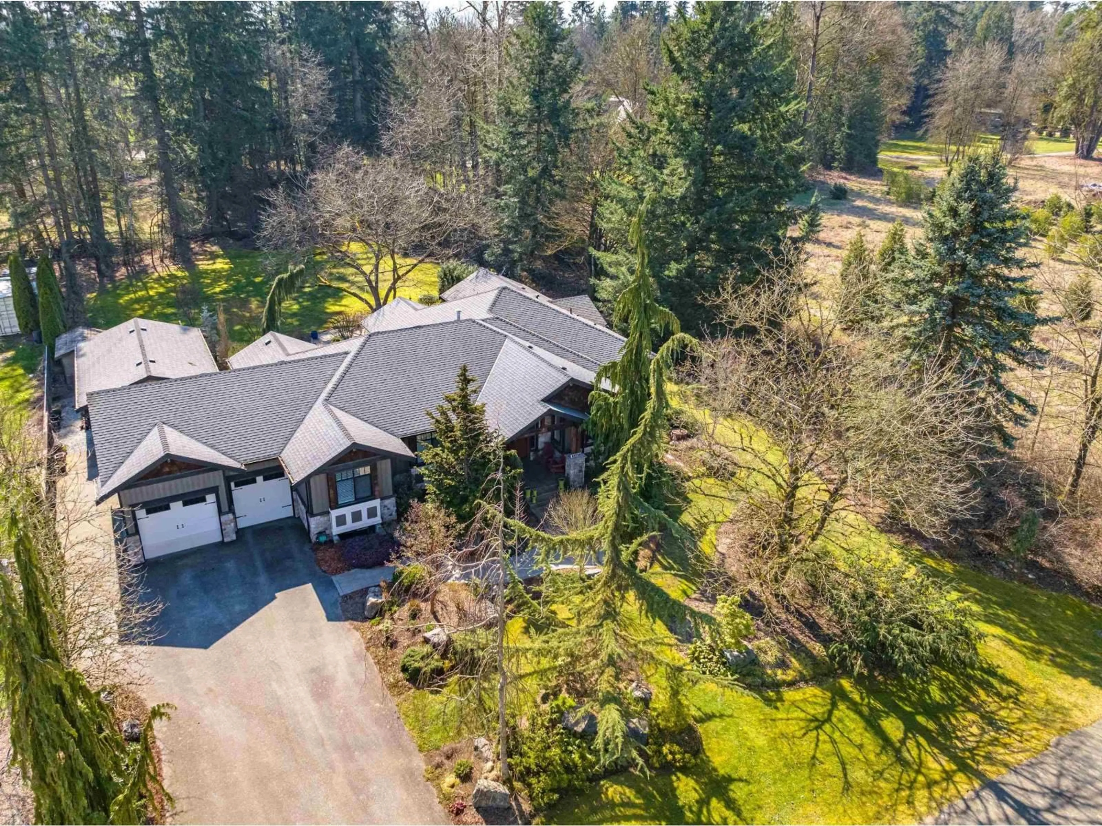 A pic from outside/outdoor area/front of a property/back of a property/a pic from drone, street for 23716 46B AVENUE, Langley British Columbia V2Z2S9
