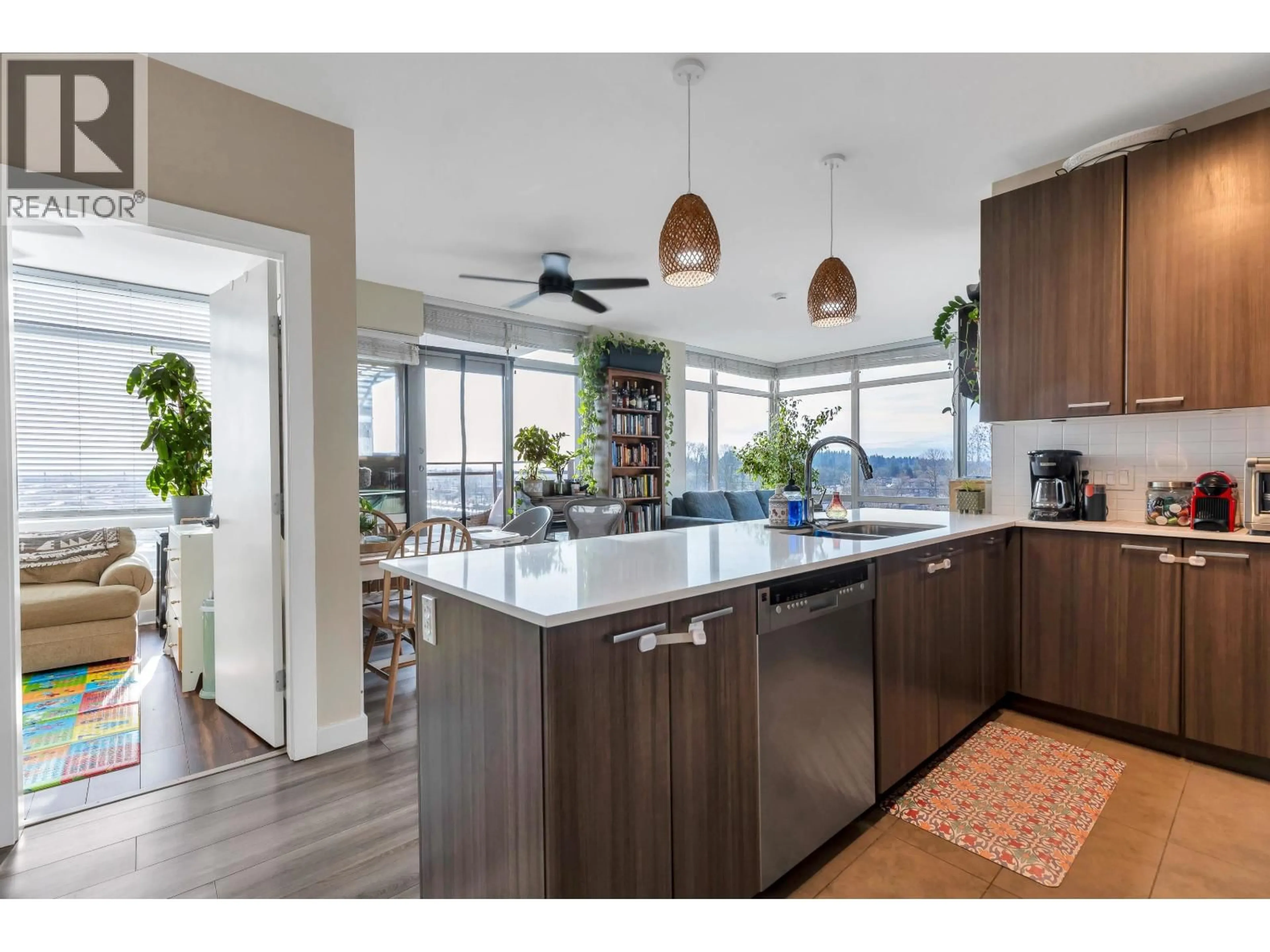 Open concept kitchen, unknown for 908 - 2789 SHAUGHNESSY STREET, Port Coquitlam British Columbia V3C0C3