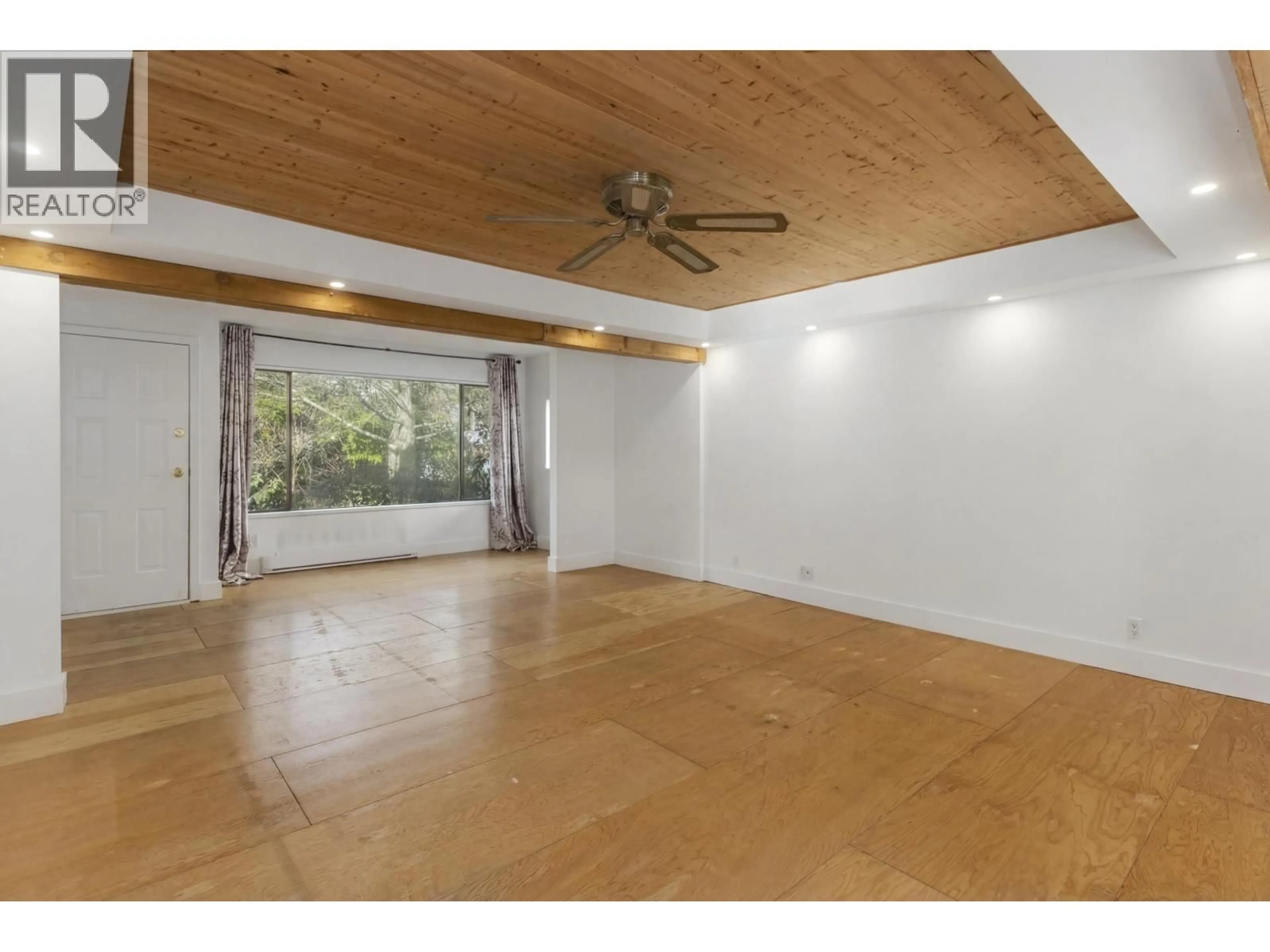 A pic of a room for 37970 FIFTH AVENUE, Squamish British Columbia V8P0P7