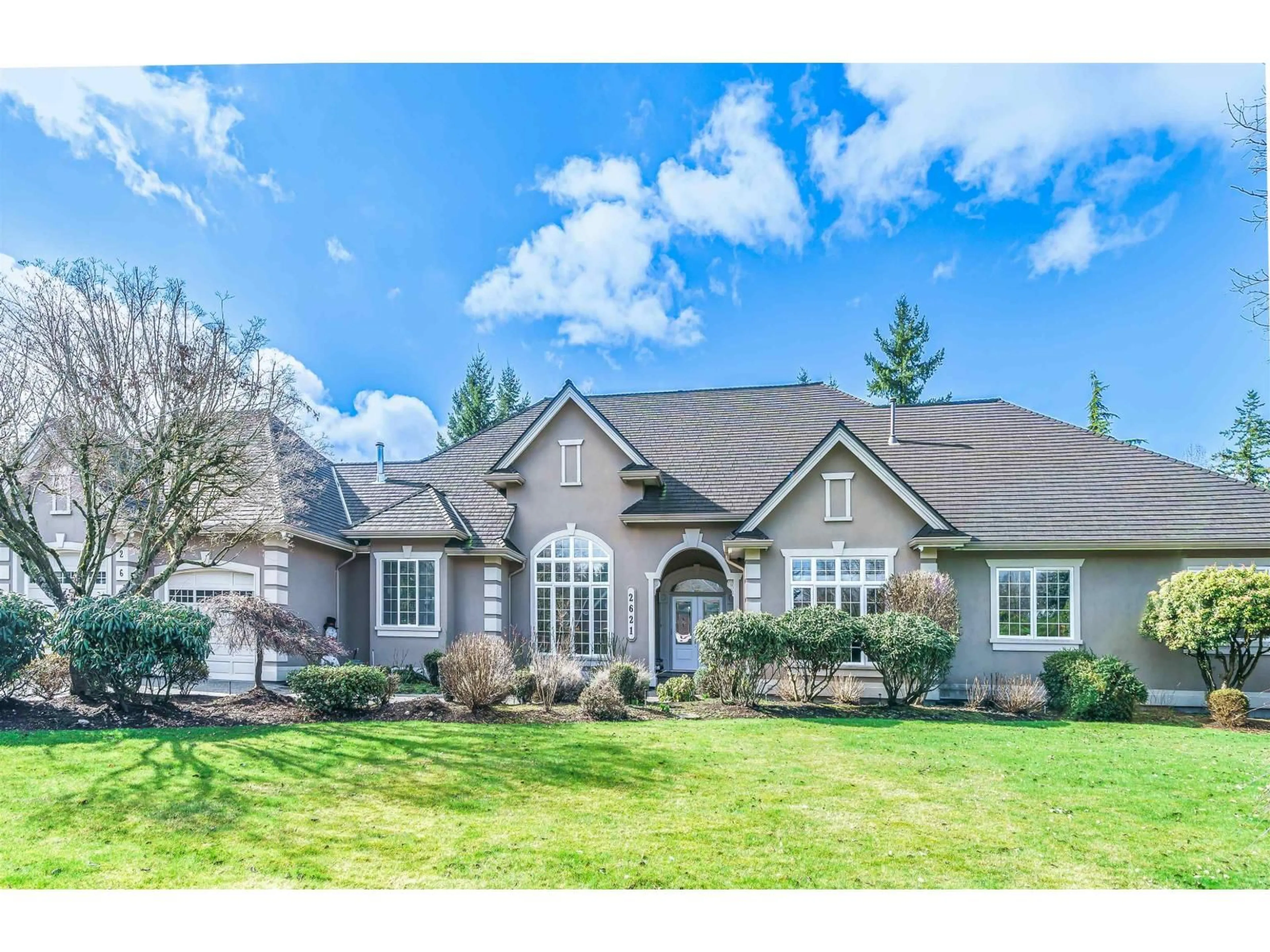 Home with vinyl exterior material, unknown for 2621 166A STREET, Surrey British Columbia V3Z9X1