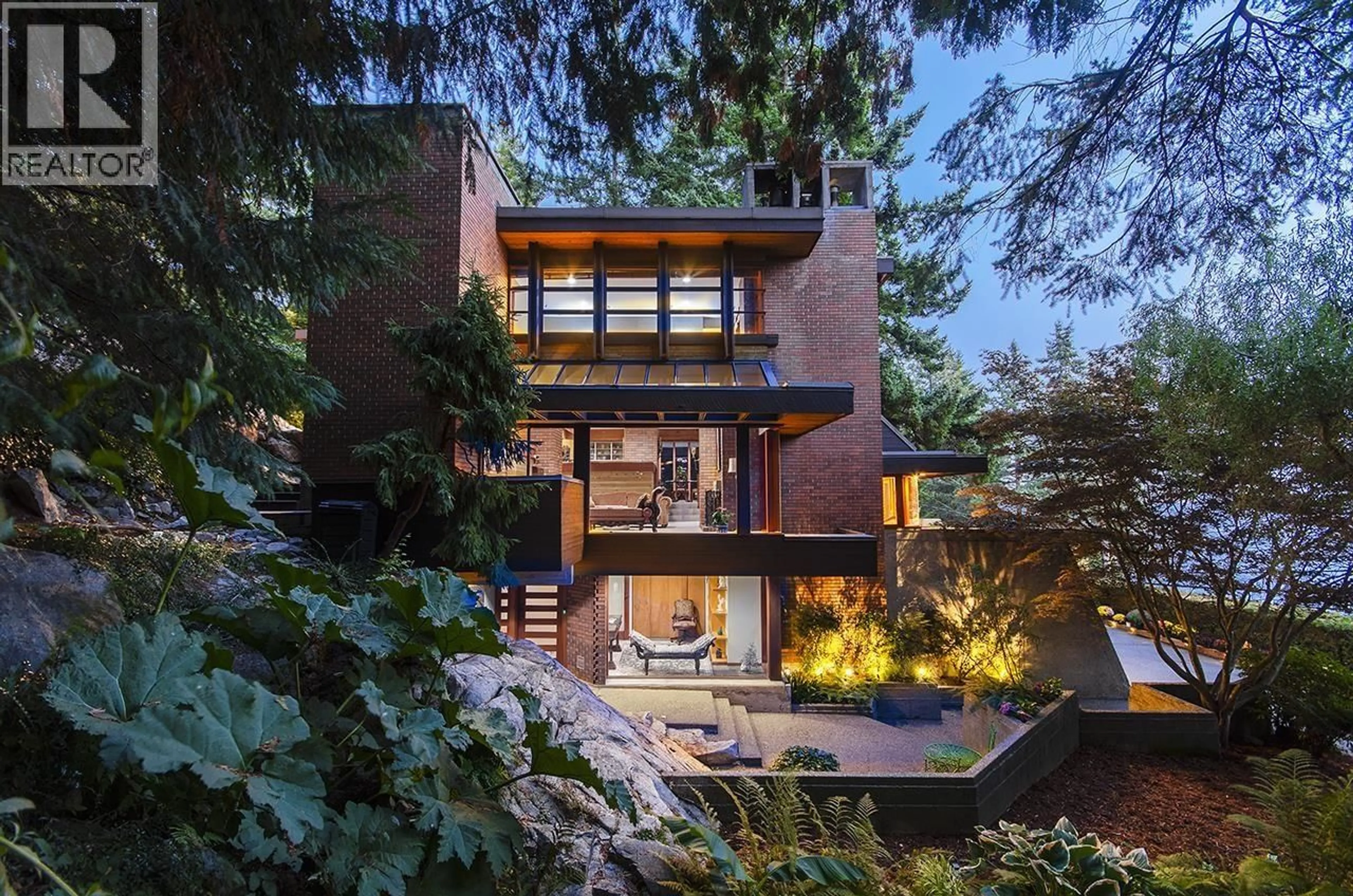 Home with brick exterior material, street for 4651 MARINE DRIVE, West Vancouver British Columbia V7W2P1