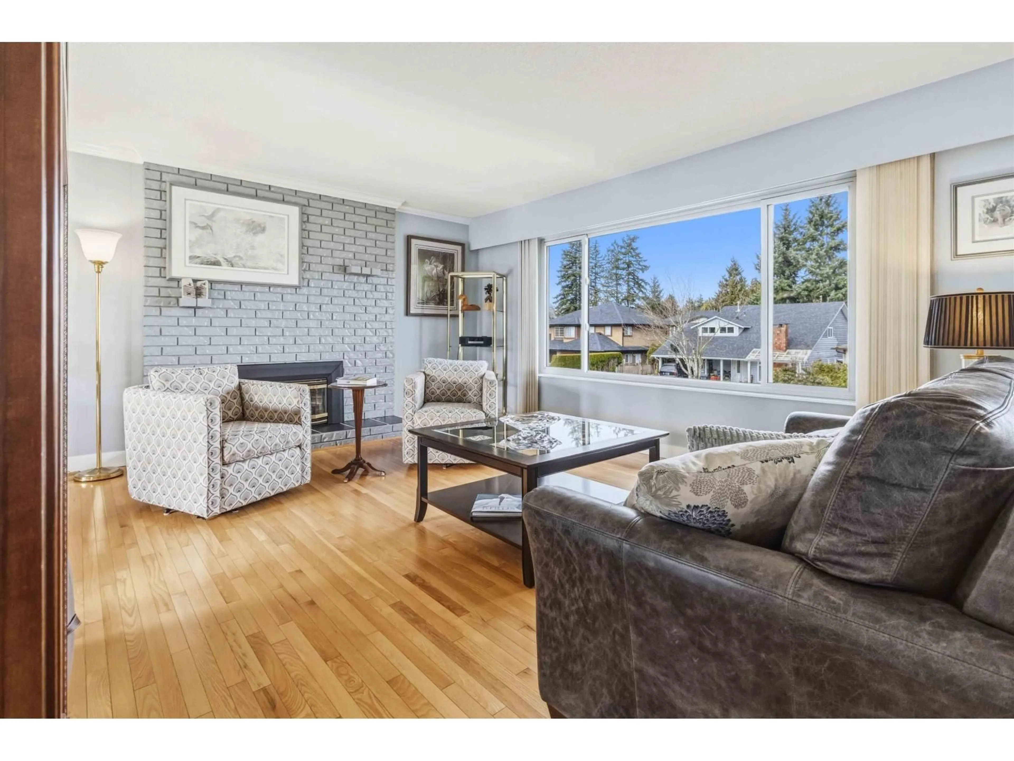 Living room with furniture, unknown for 11078 83A AVENUE, Delta British Columbia V4C2J5