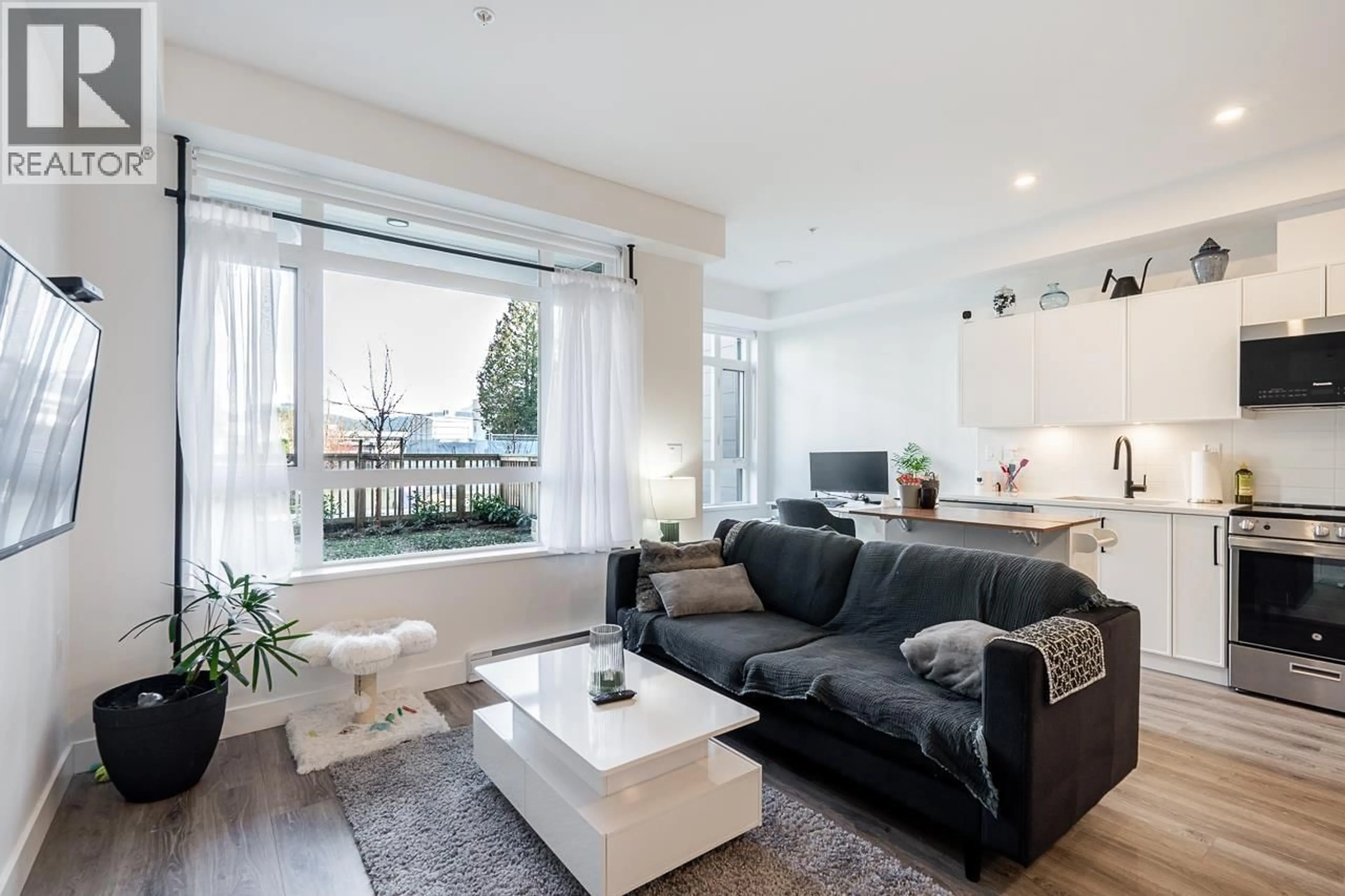 Living room with furniture, unknown for 105 - 22575 BROWN AVENUE, Maple Ridge British Columbia V2X6W2