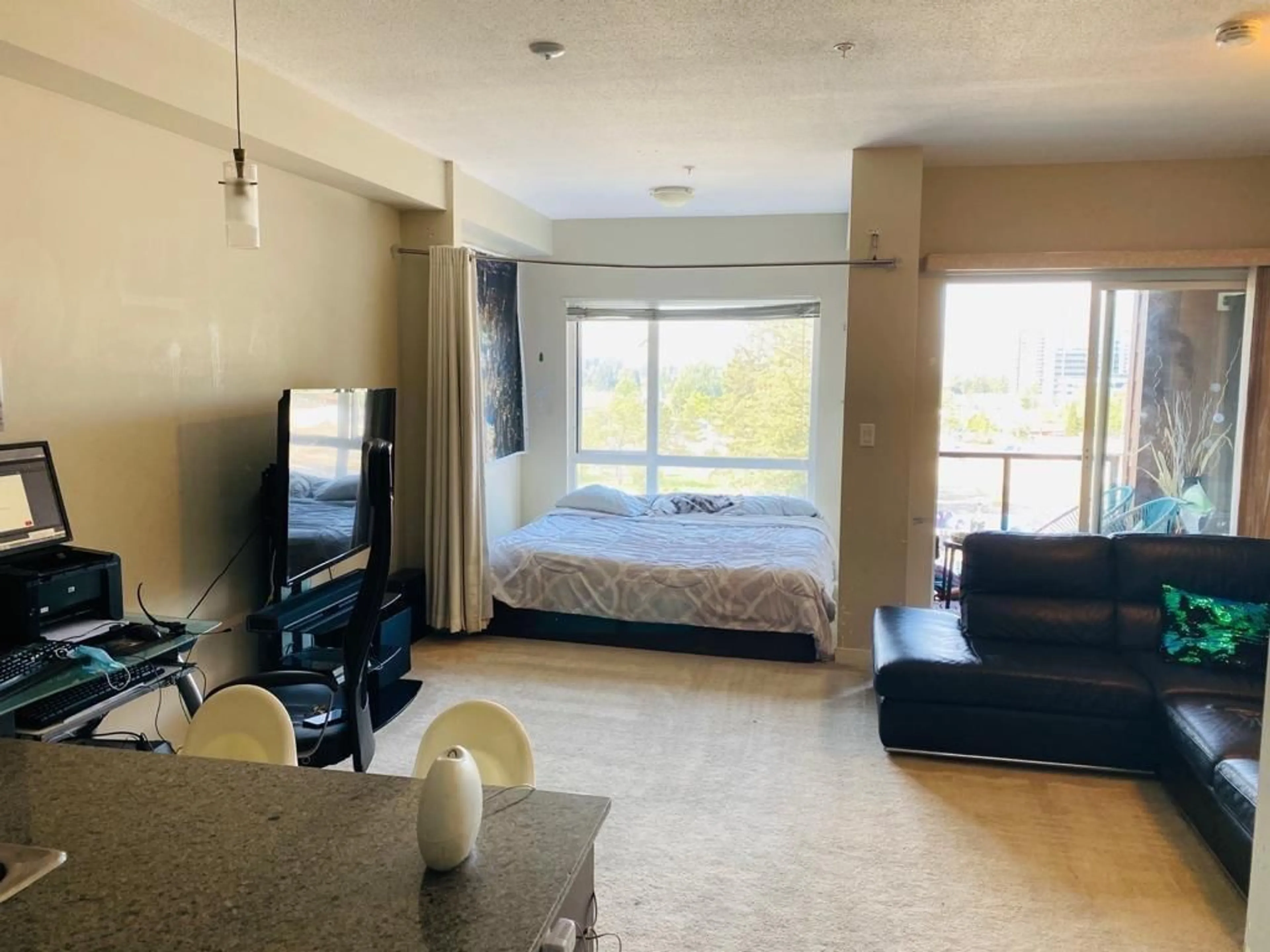 A pic of a room for 308 - 13733 107A AVENUE, Surrey British Columbia V3T0B7