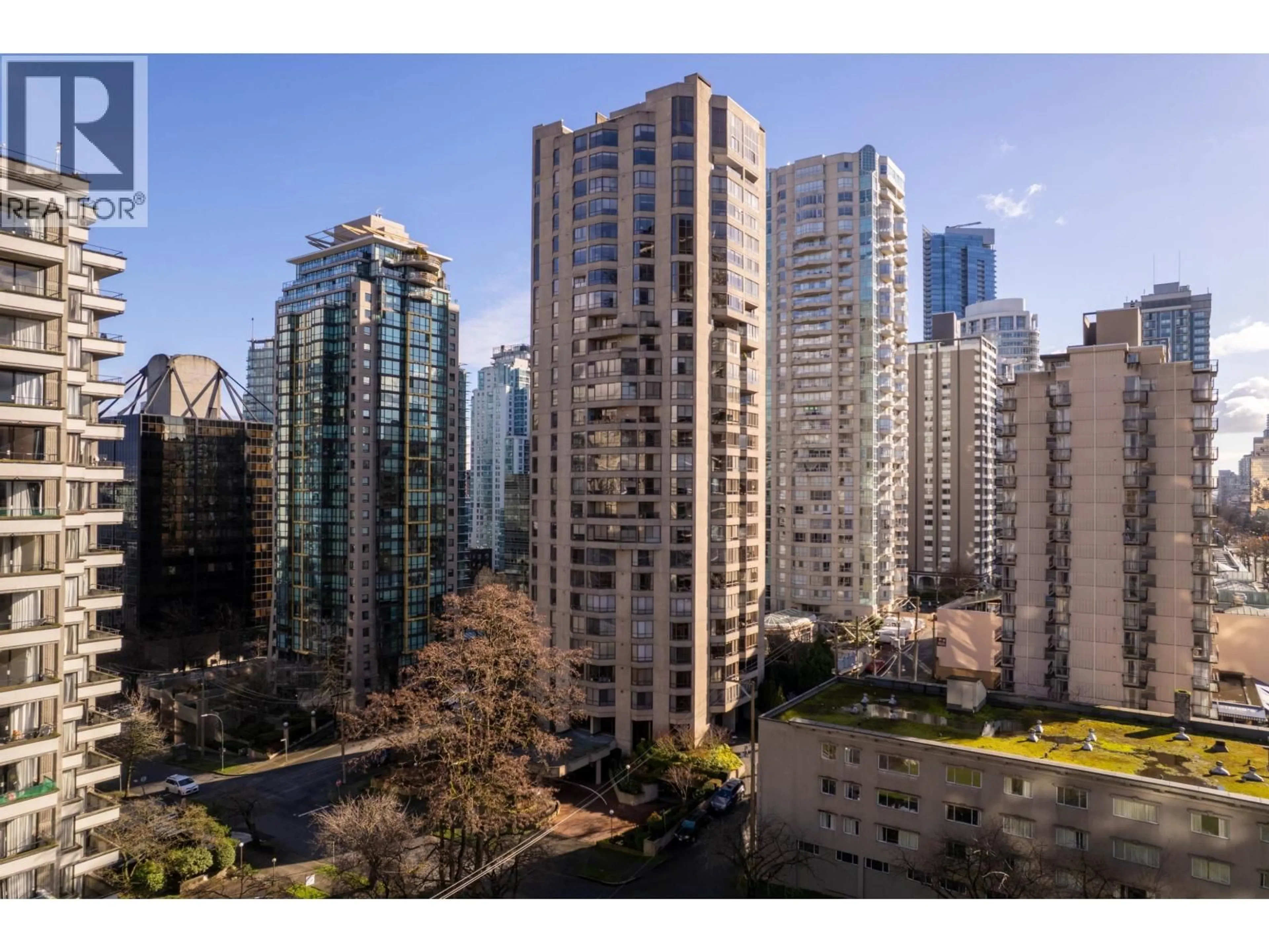 A pic from outside/outdoor area/front of a property/back of a property/a pic from drone, city buildings view from balcony for 402 - 738 BROUGHTON STREET, Vancouver British Columbia V6G3A7