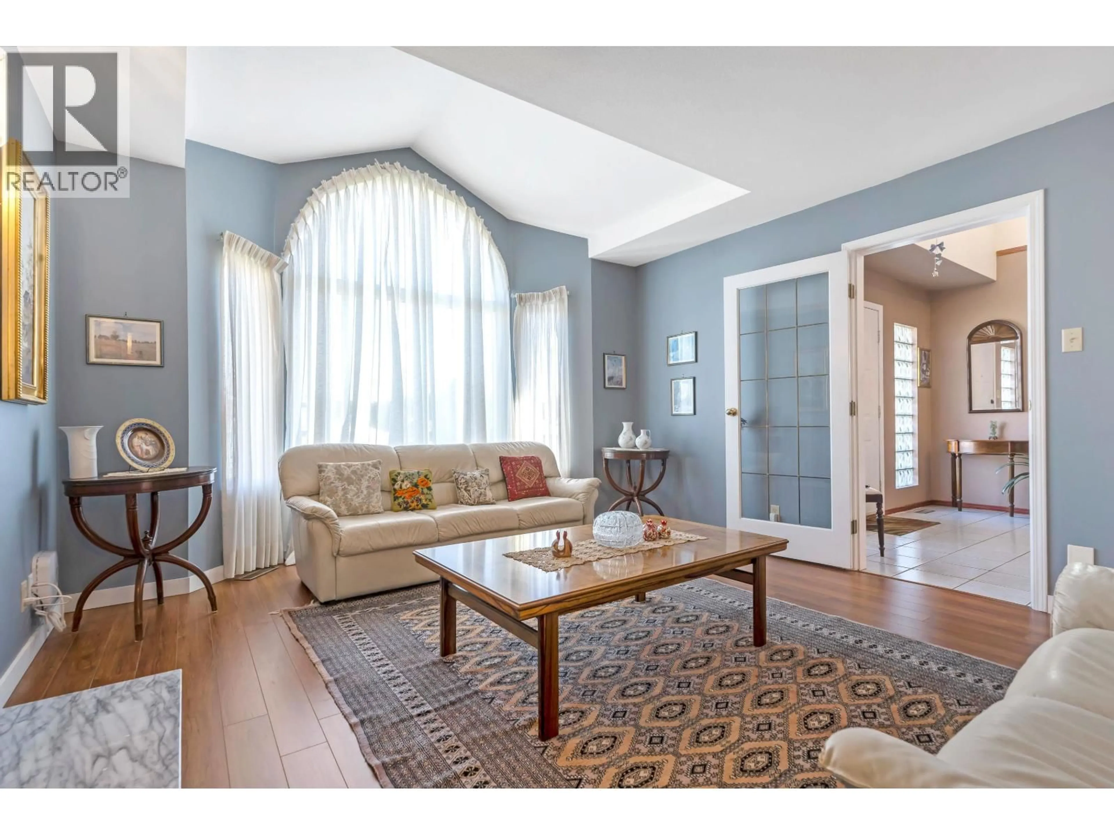 Living room with furniture, unknown for 1859 WALNUT CRESCENT, Coquitlam British Columbia V3J7S9