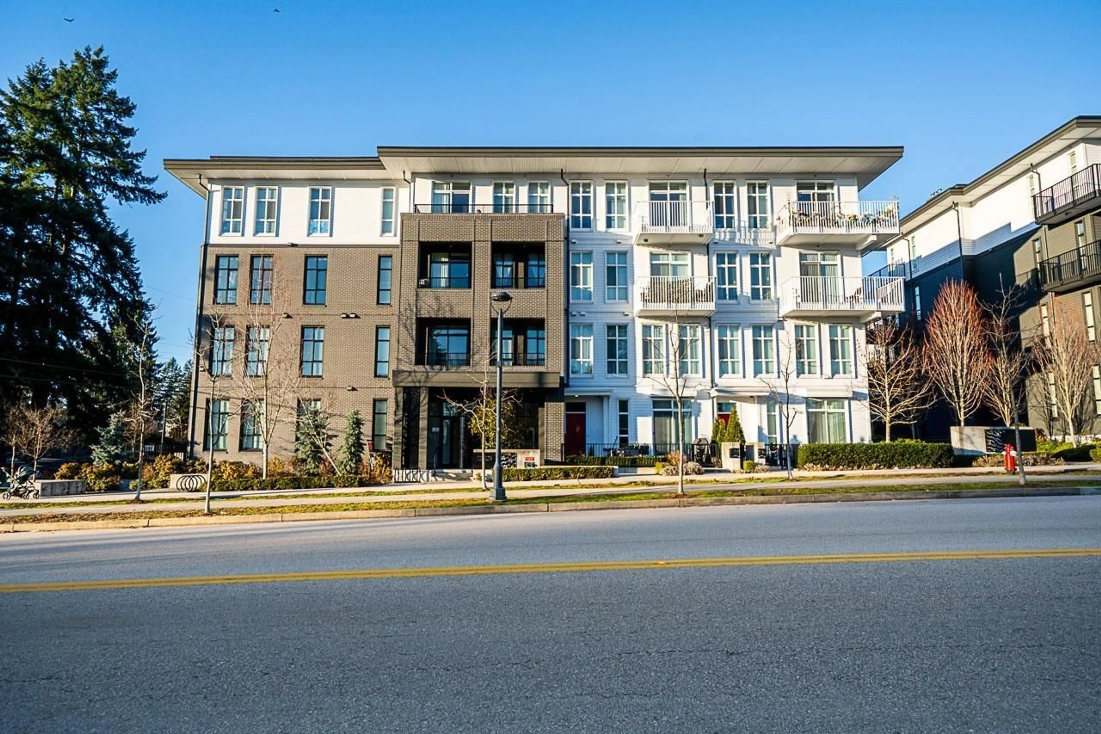 Unknown for 207 - 13929 105A AVENUE, Surrey British Columbia V3T2B6