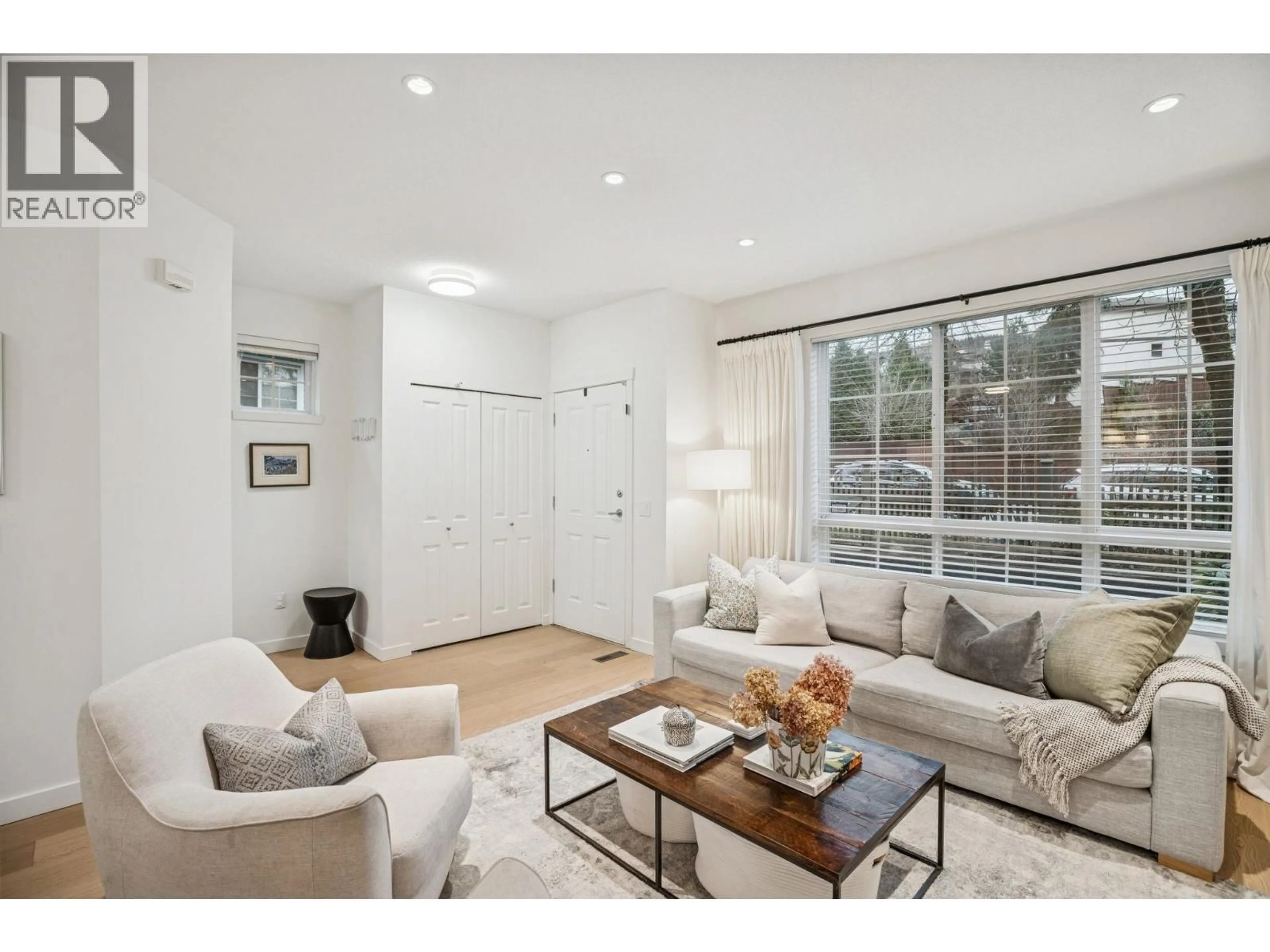 Living room with furniture, unknown for 117 - 2200 PANORAMA DRIVE, Port Moody British Columbia V3H5M2