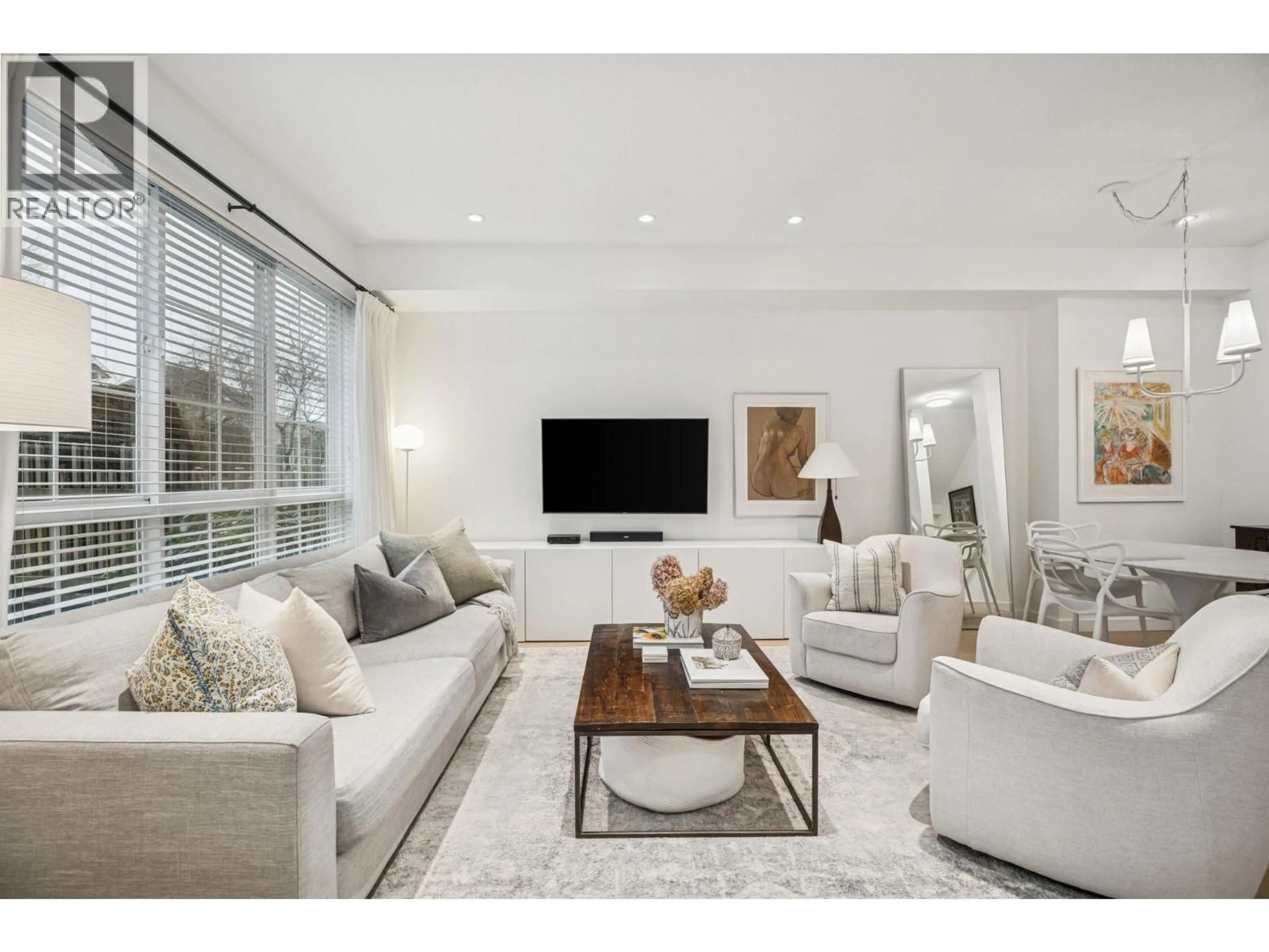 Living room with furniture, unknown for 117 - 2200 PANORAMA DRIVE, Port Moody British Columbia V3H5M2