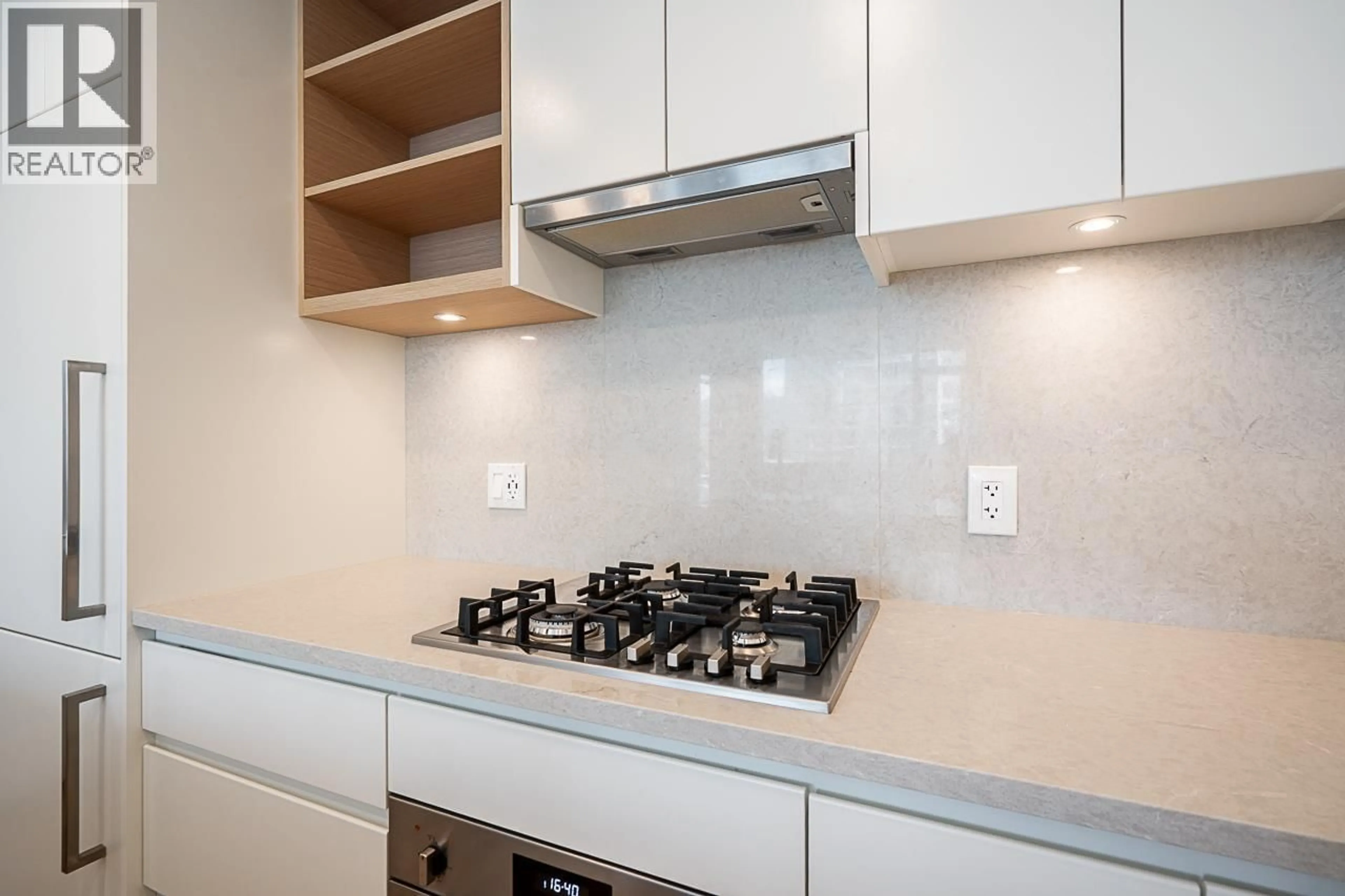 Standard kitchen, ceramic/tile floor for 2101 - 4433 ALASKA STREET, Burnaby British Columbia V5C5T3