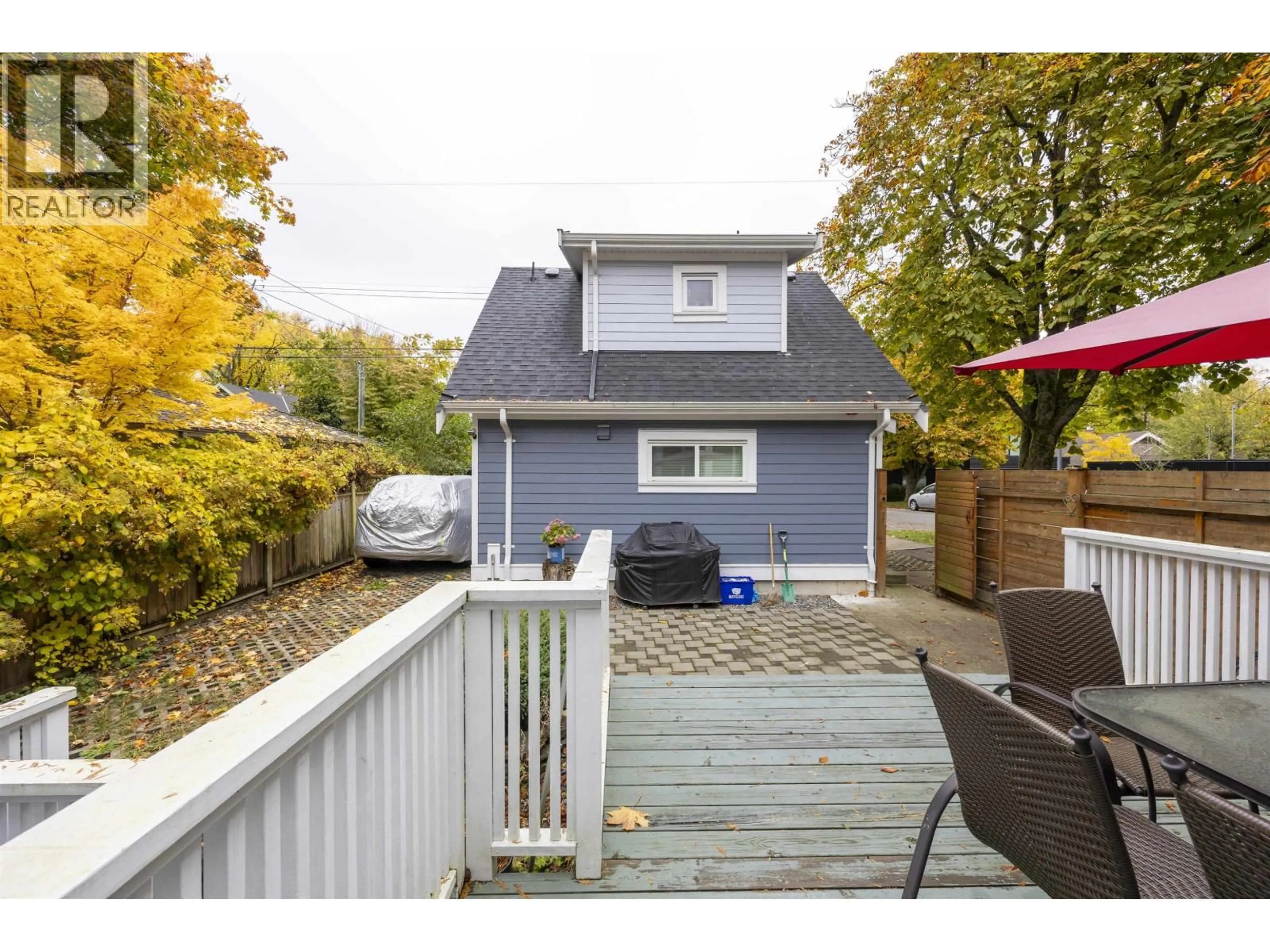 Patio, unknown for 4203 14TH AVENUE, Vancouver British Columbia V6R2X7