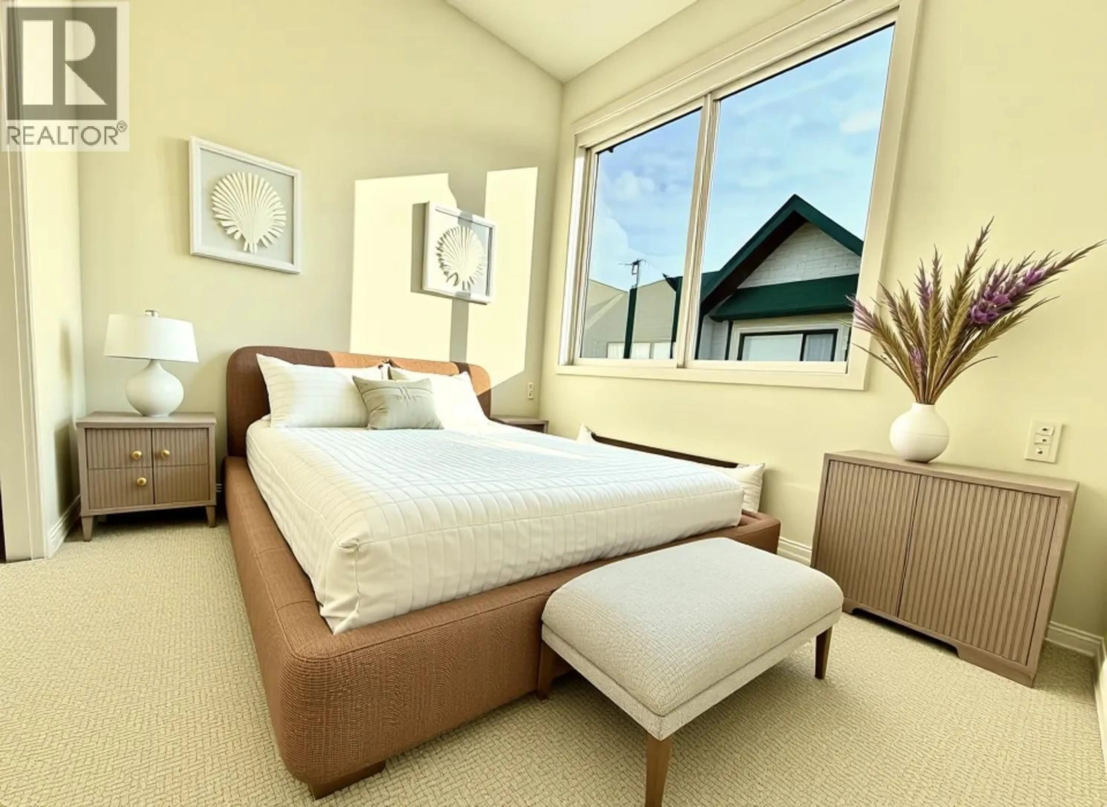 Bedroom with bed, unknown for 99 - 4337 BOUNDARY ROAD, Richmond British Columbia V6V0C4