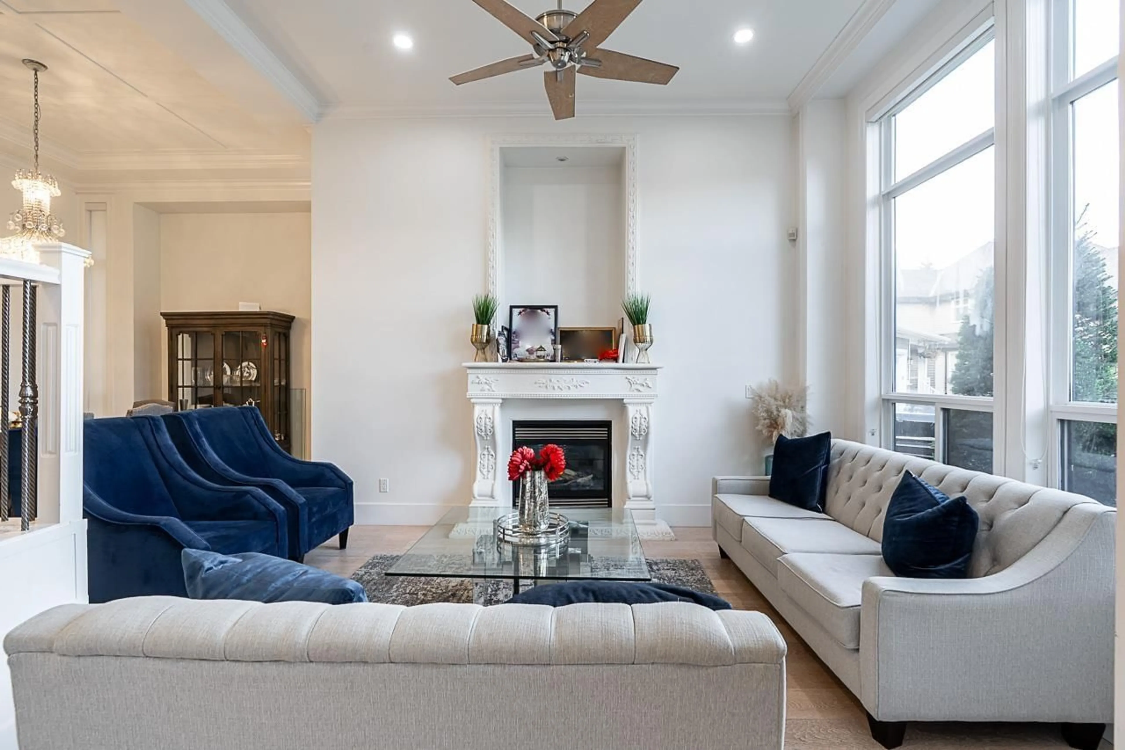 Living room with furniture, unknown for 14488 59A AVENUE, Surrey British Columbia V3S7B5