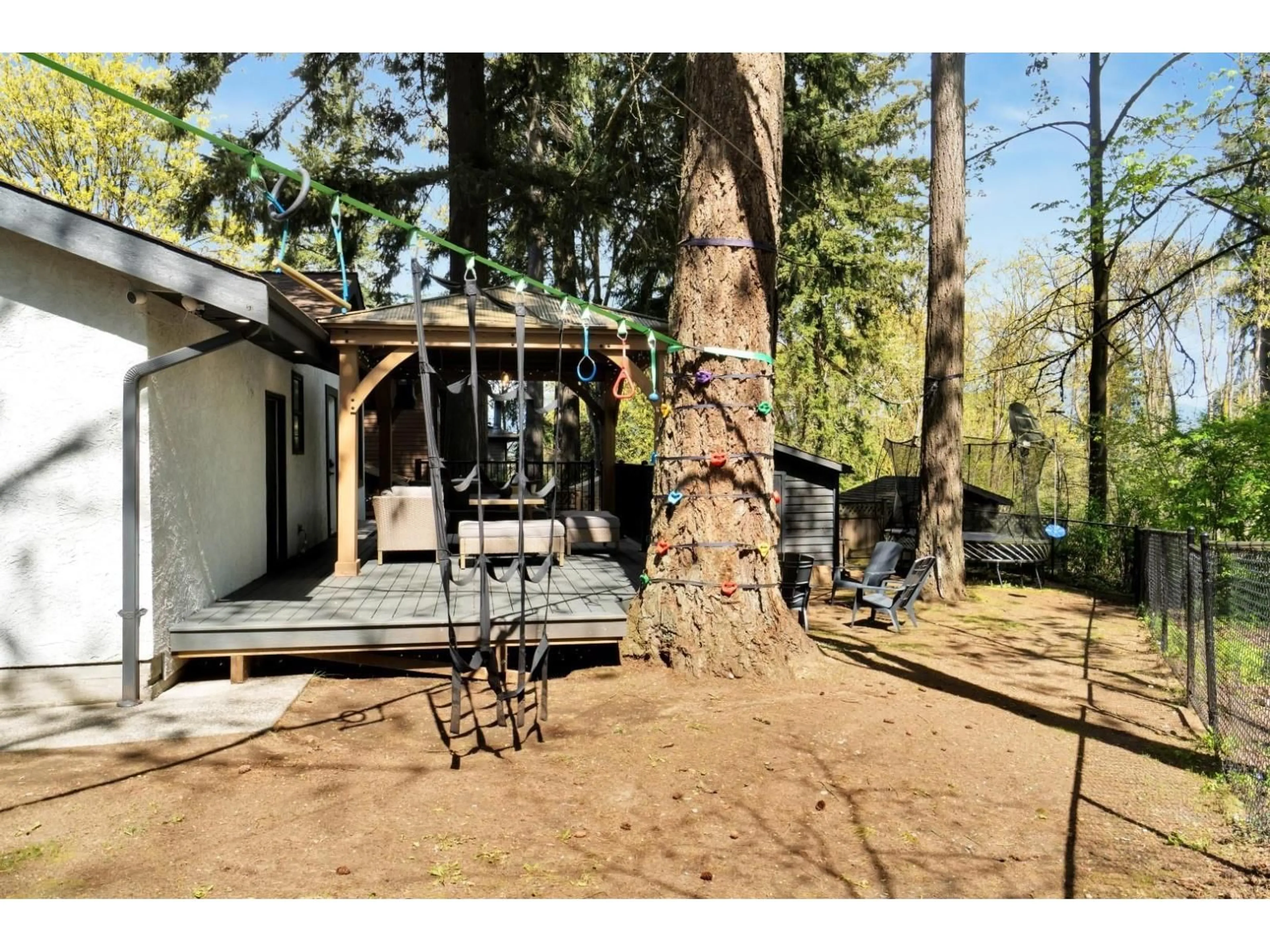 Patio, forest/trees view for 11426 141A STREET, Surrey British Columbia V3R3K2