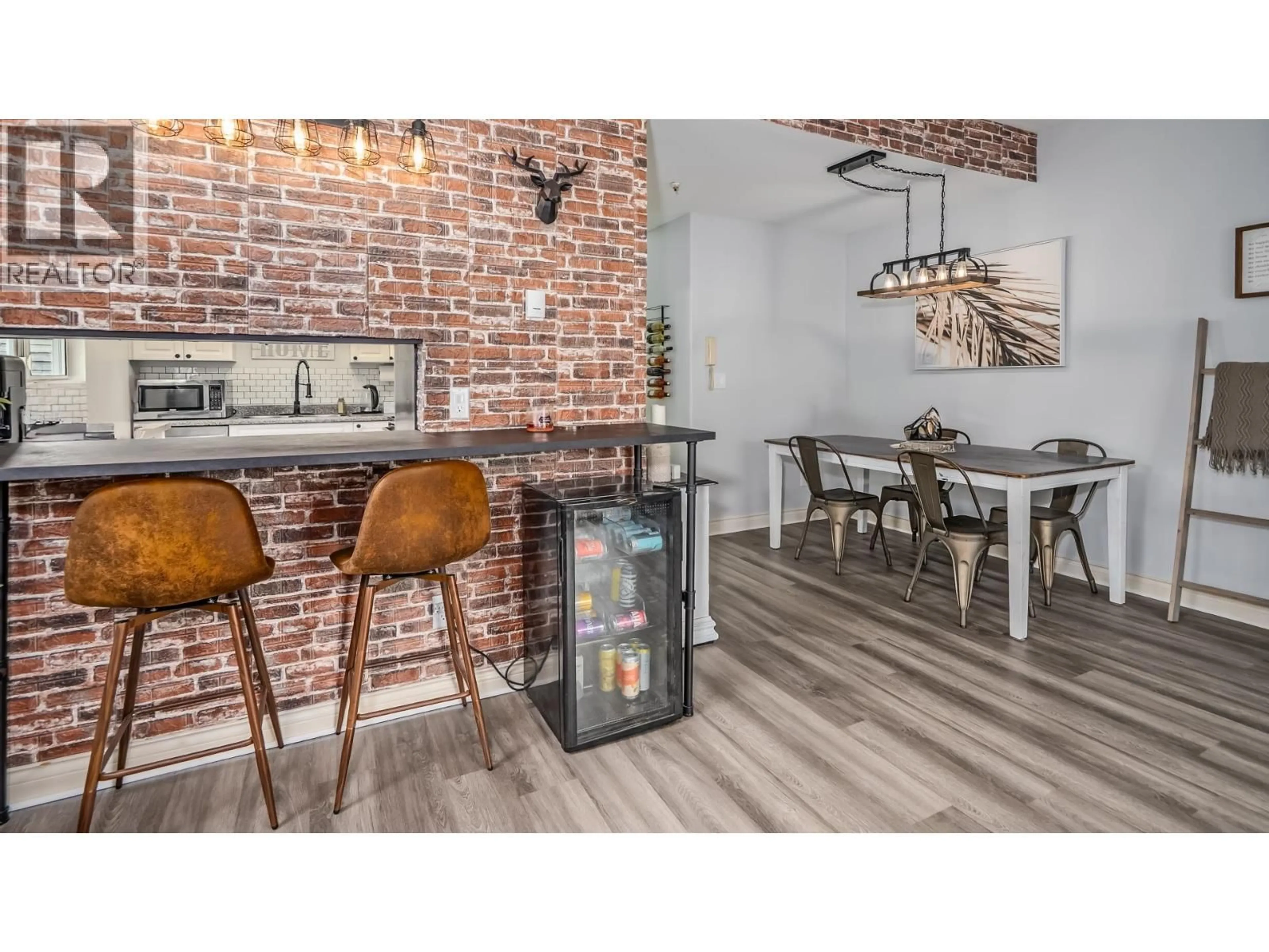 Open concept kitchen, unknown for 403 - 20556 113 AVENUE, Maple Ridge British Columbia V2X1Z3