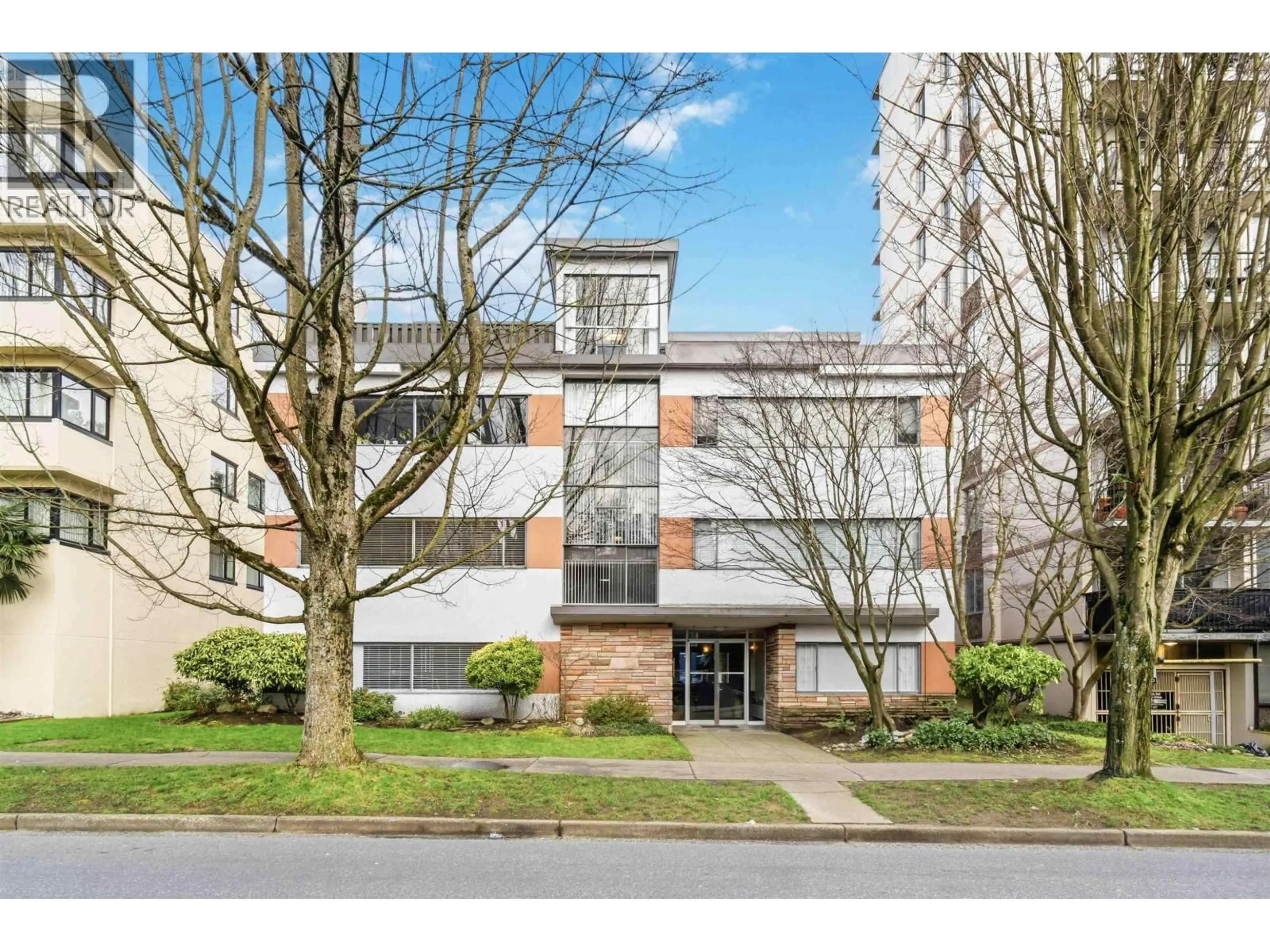 A pic from outside/outdoor area/front of a property/back of a property/a pic from drone, unknown for 107 - 1879 BARCLAY STREET, Vancouver British Columbia V6G1K7
